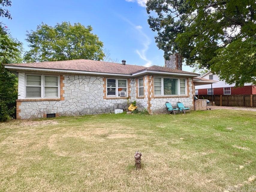 120 20th  Batesville, AR
