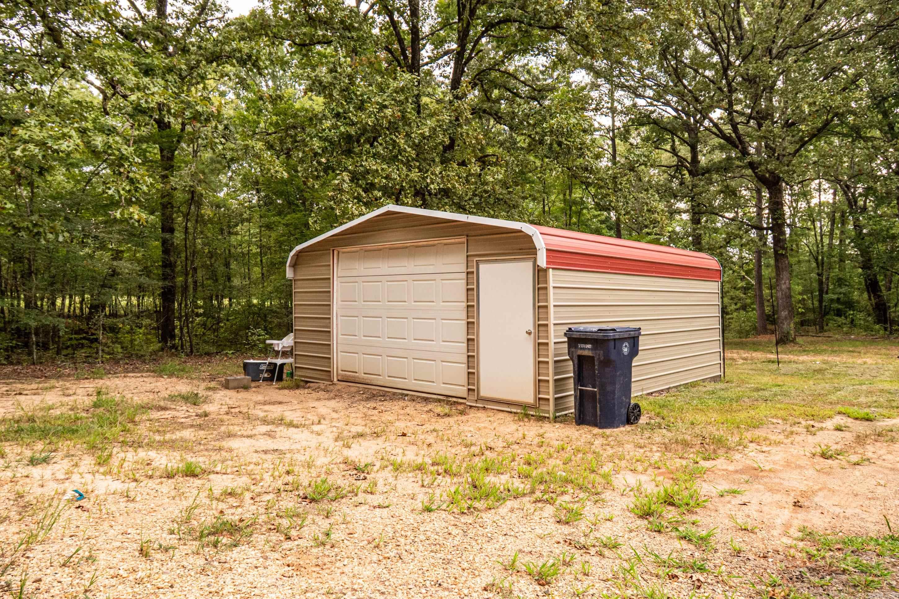 114 Cedar Ln  Monticello, AR
