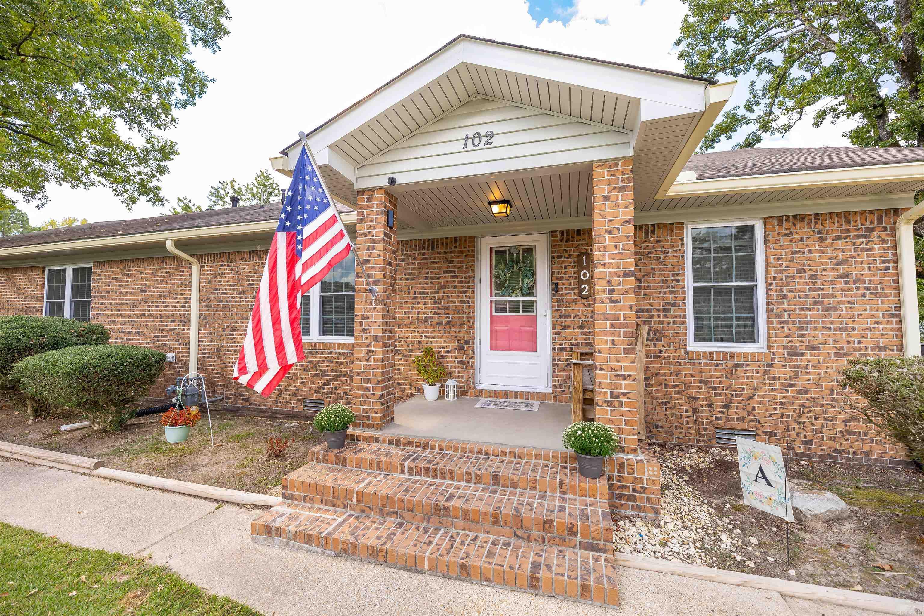 102 Shepherd Ave  Camden, AR