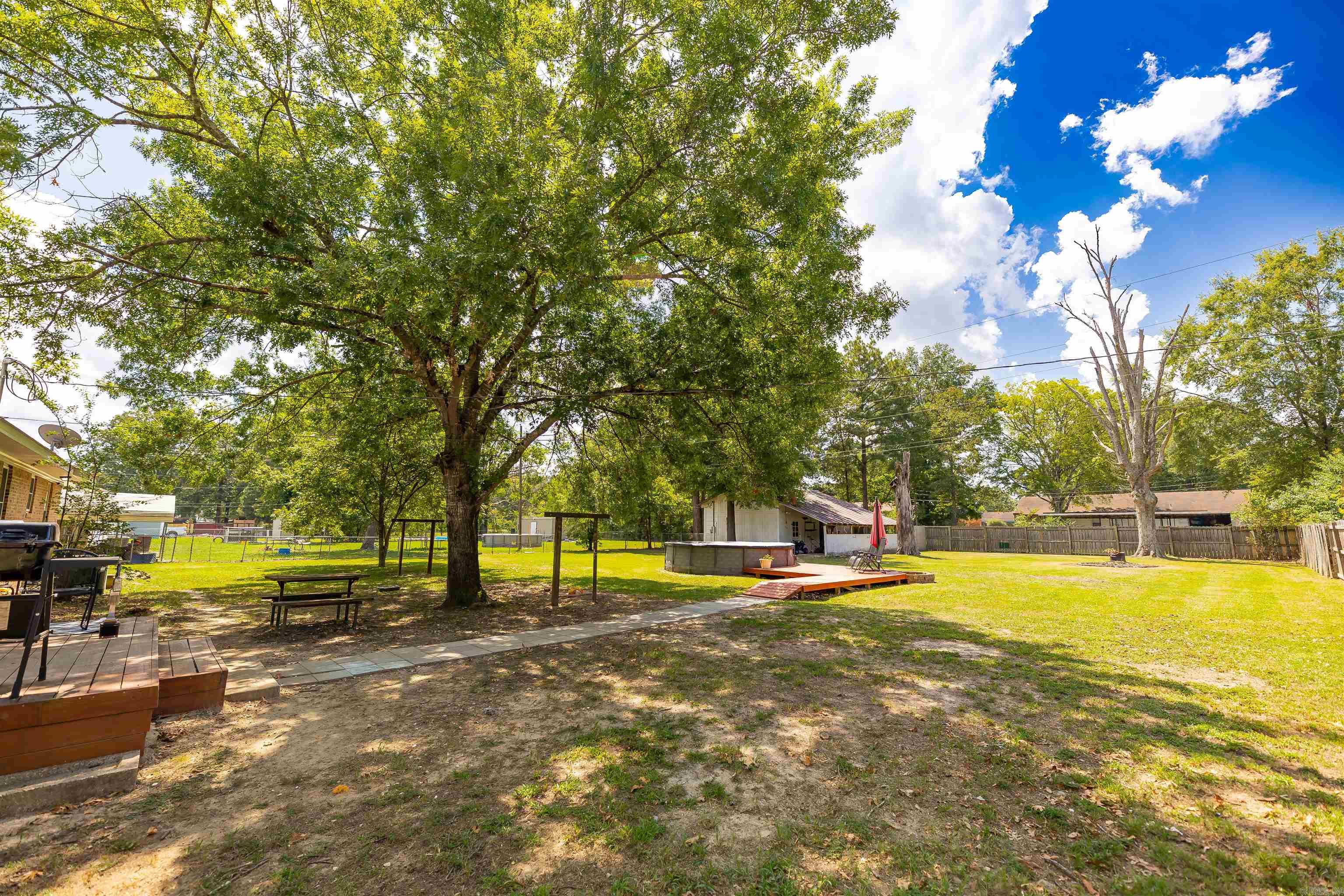 102 Shepherd Ave  Camden, AR