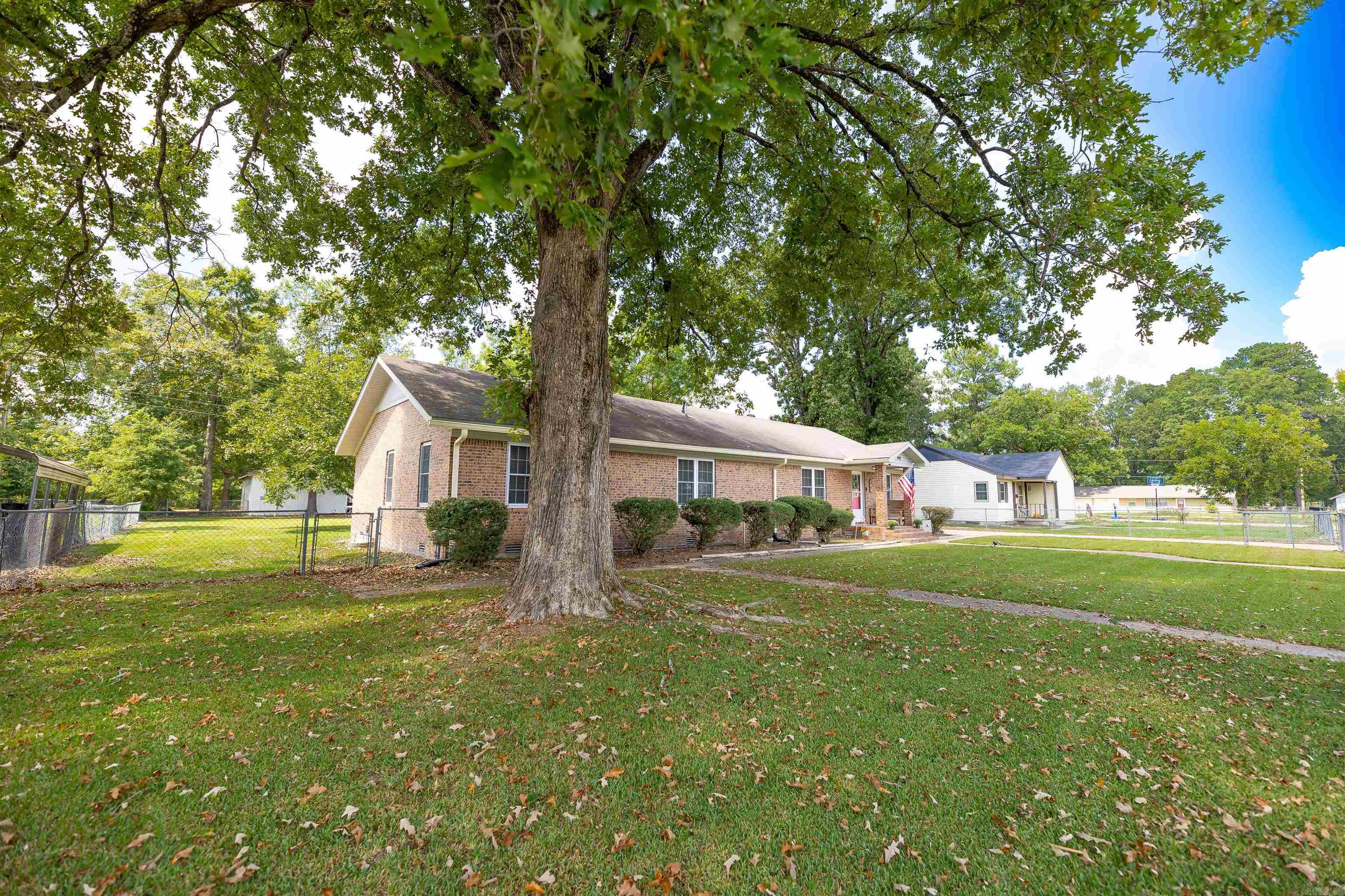 102 Shepherd Ave  Camden, AR