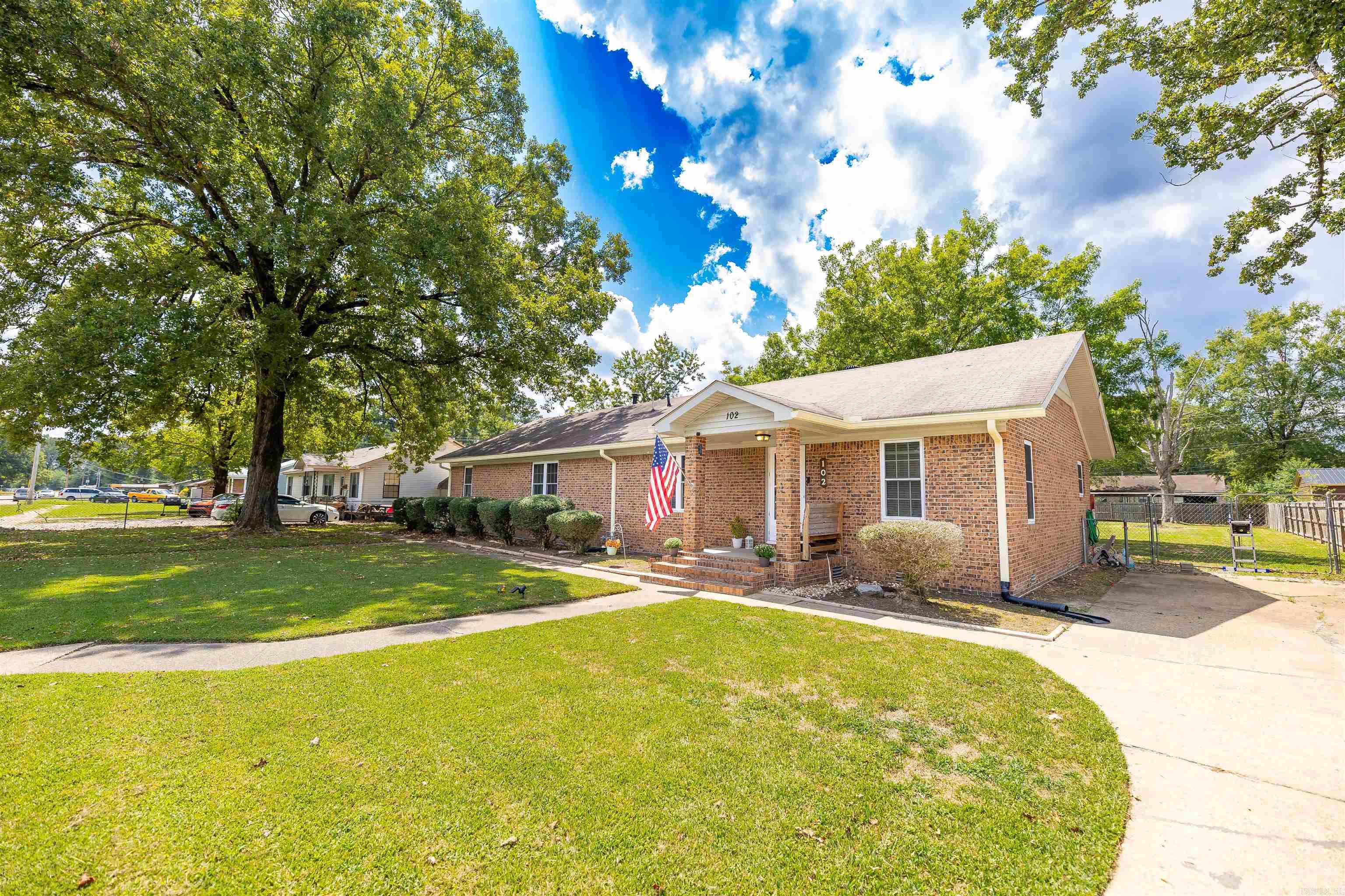 102 Shepherd Ave  Camden, AR