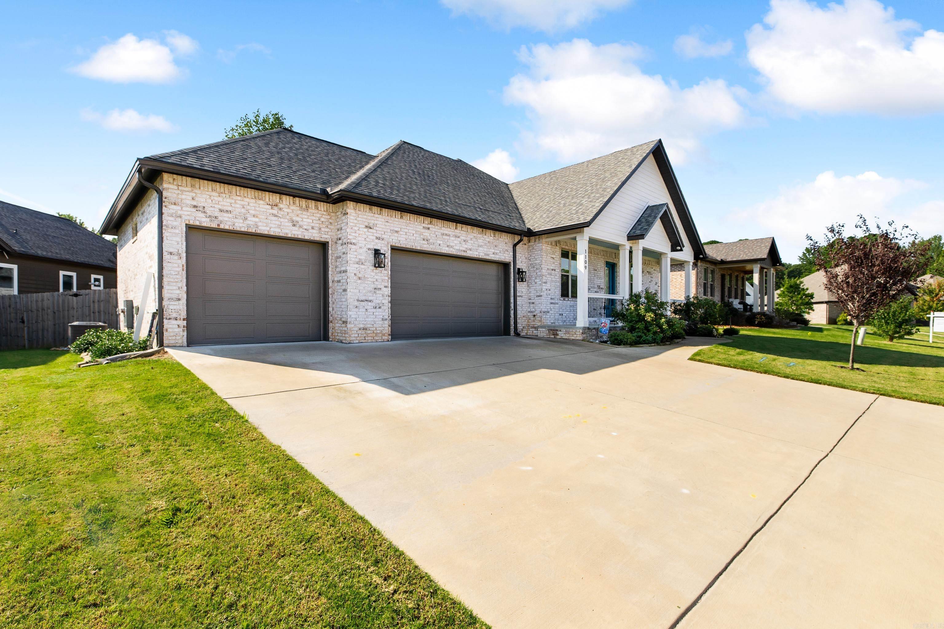 1109 Essex  Benton, AR