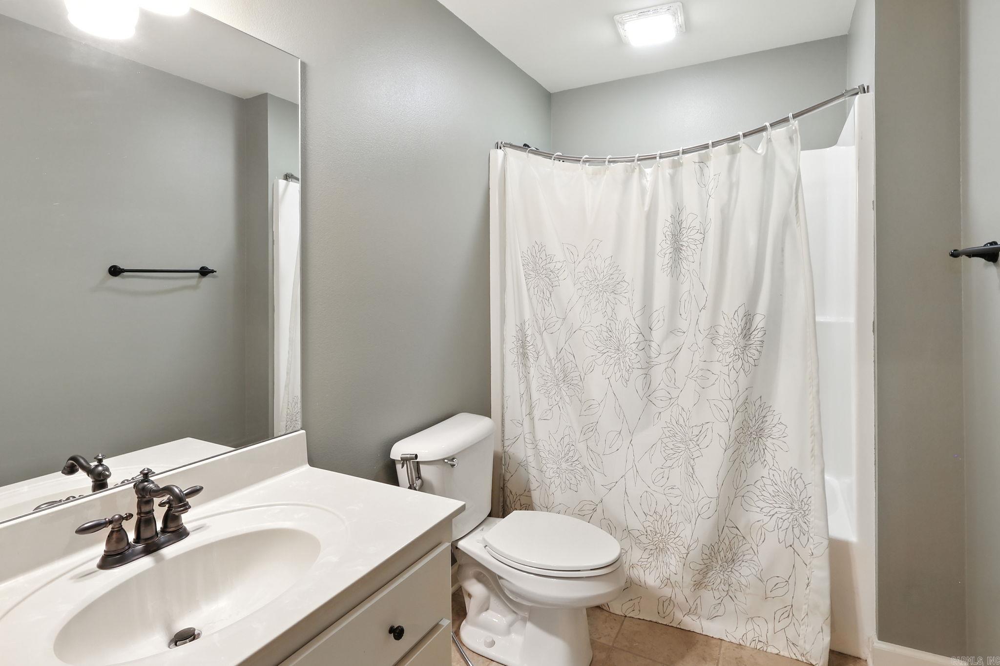 2905 Woodsgate  Little Rock, AR