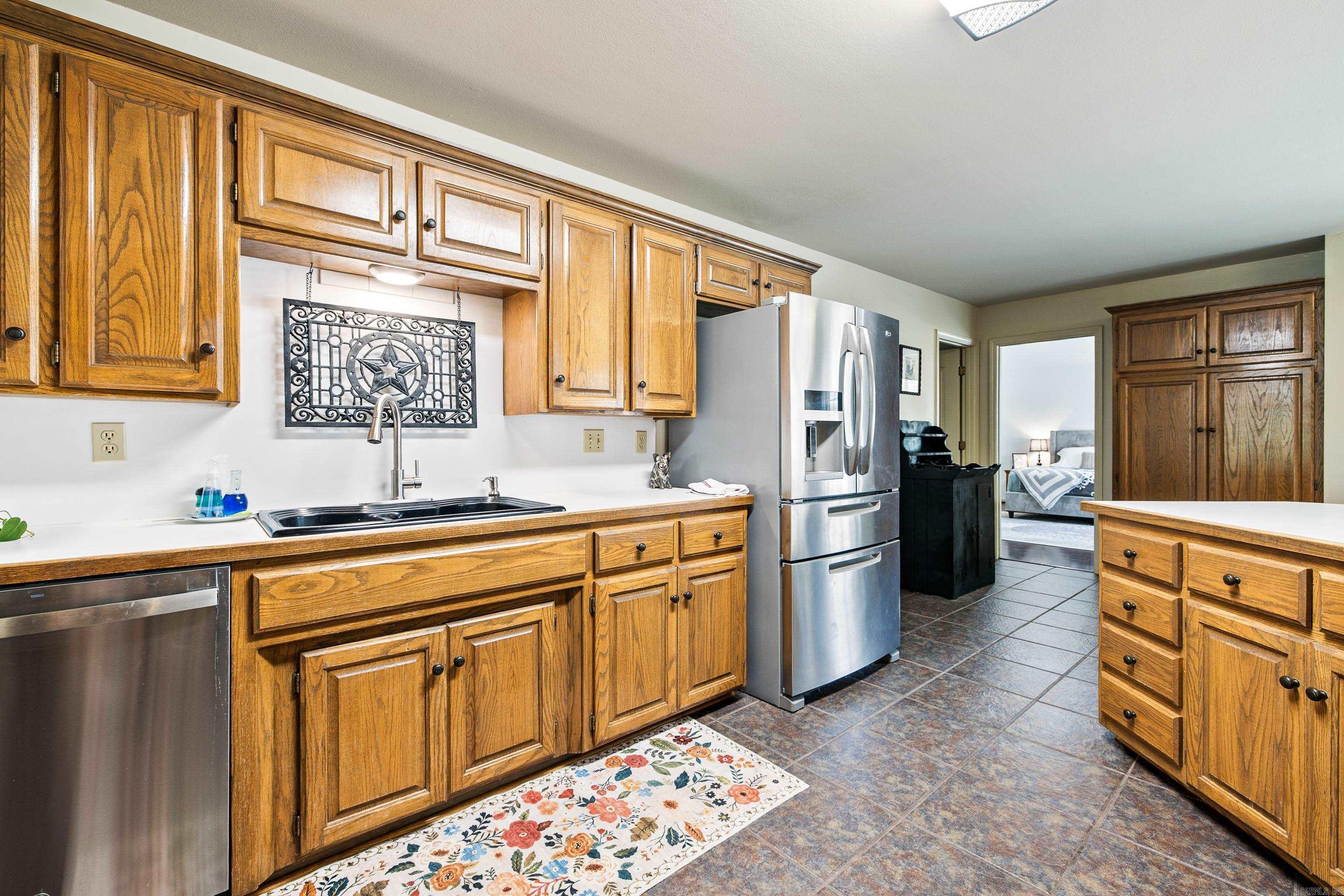 1045 Cambridge  Benton, AR
