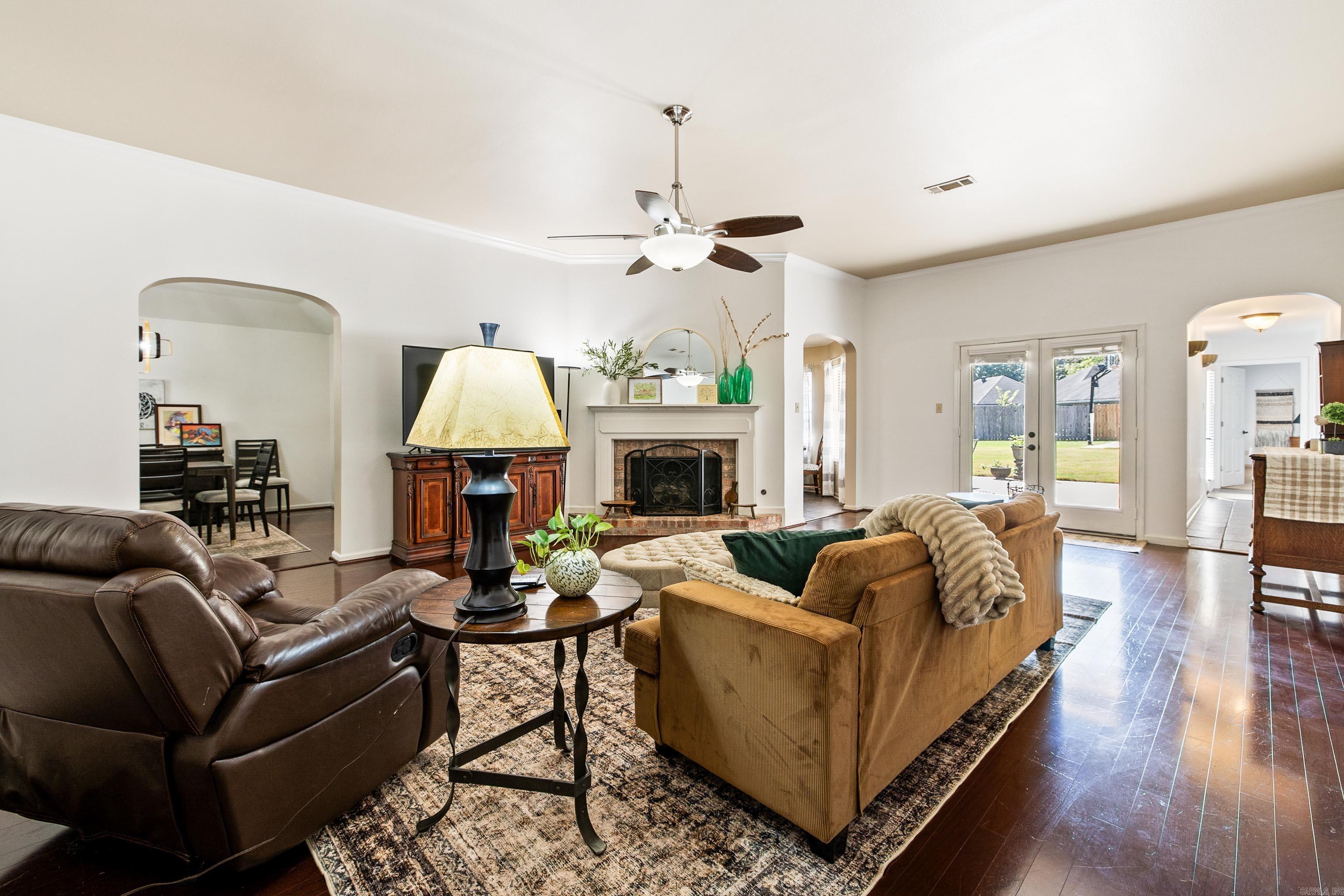 1045 Cambridge  Benton, AR