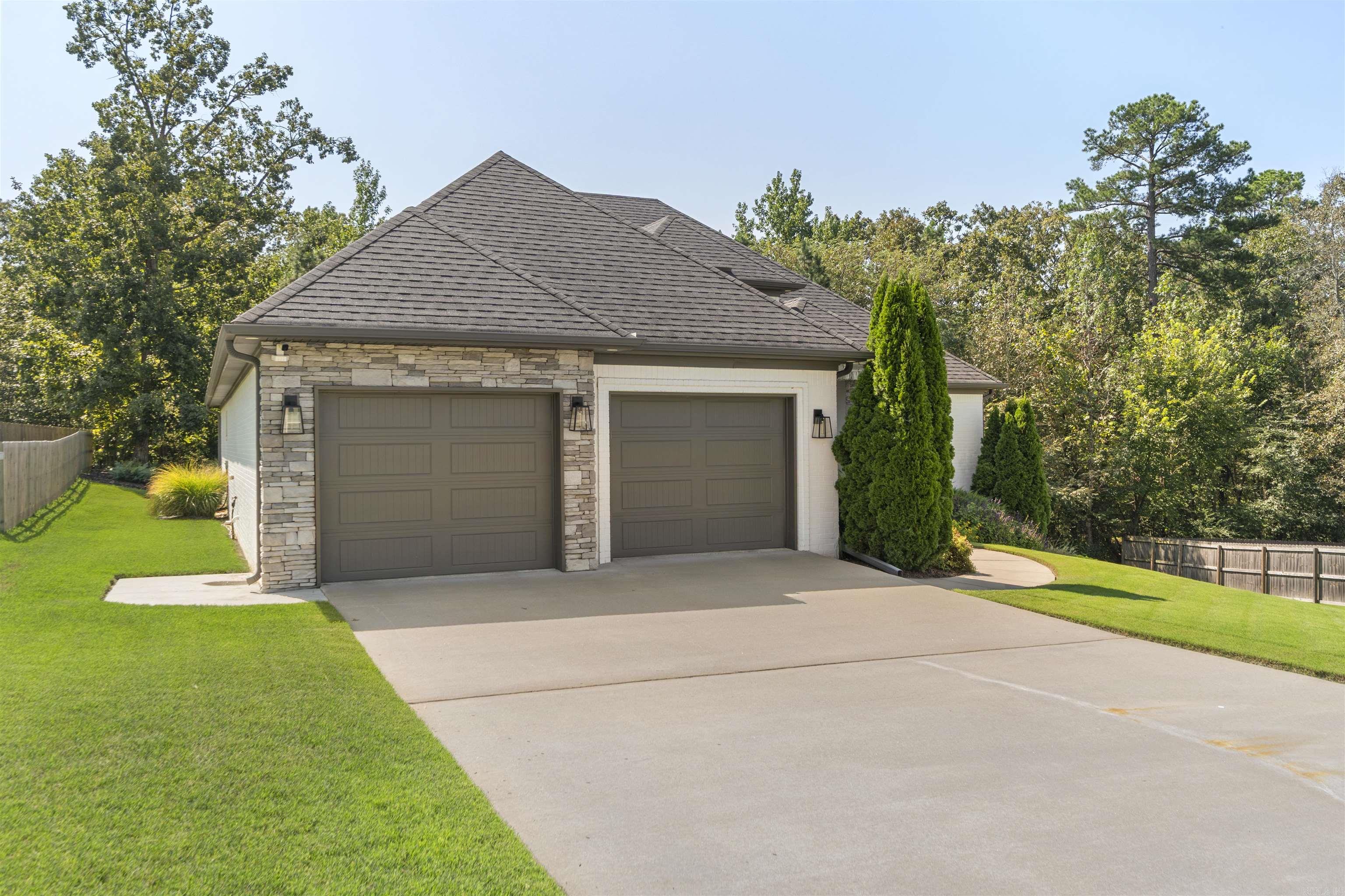 18825 Lochridge  Little Rock, AR