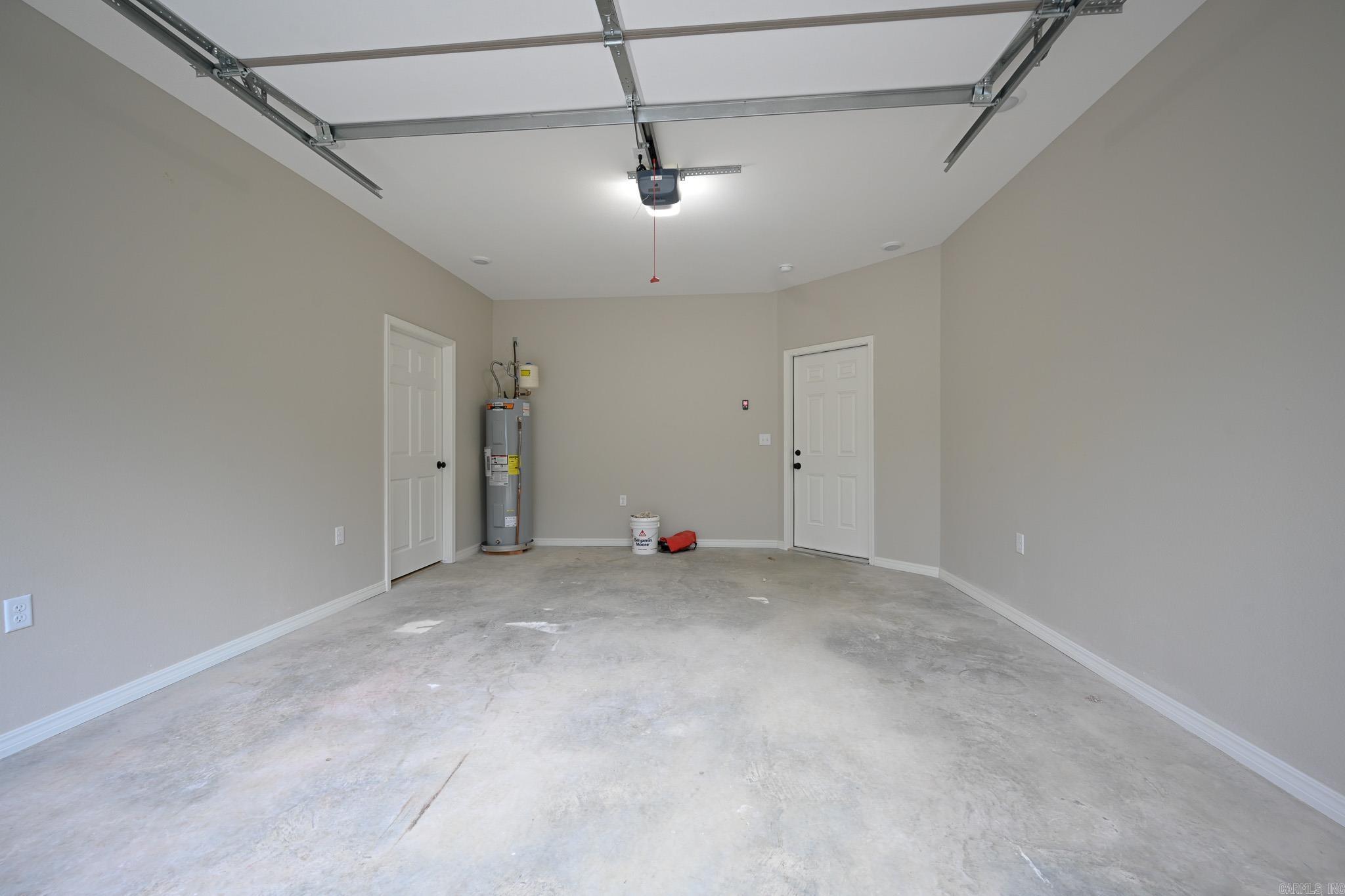 104 Red Oak  Mena, AR