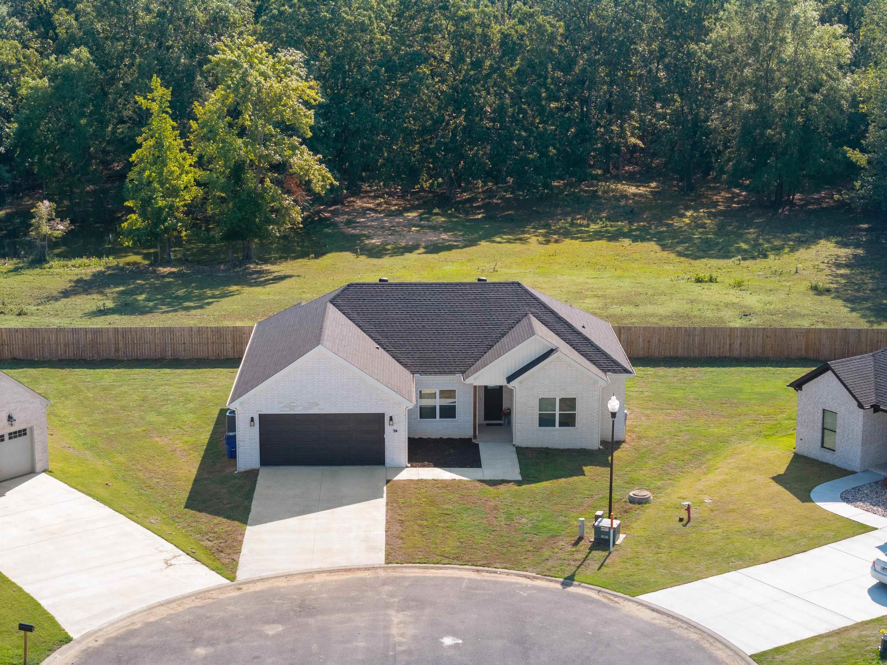 14 Songbird Cv  Greenbrier, AR