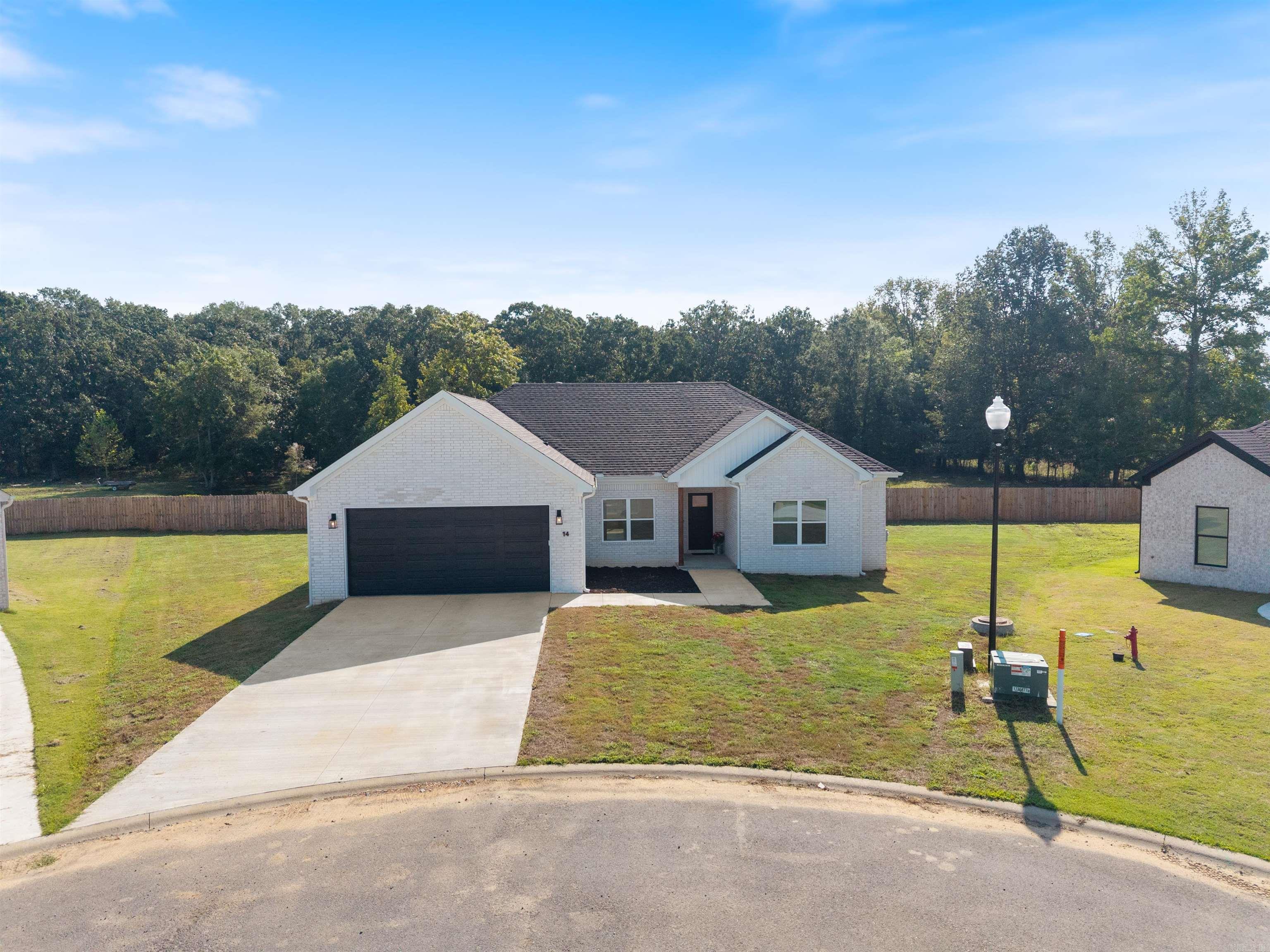14 Songbird Cv  Greenbrier, AR