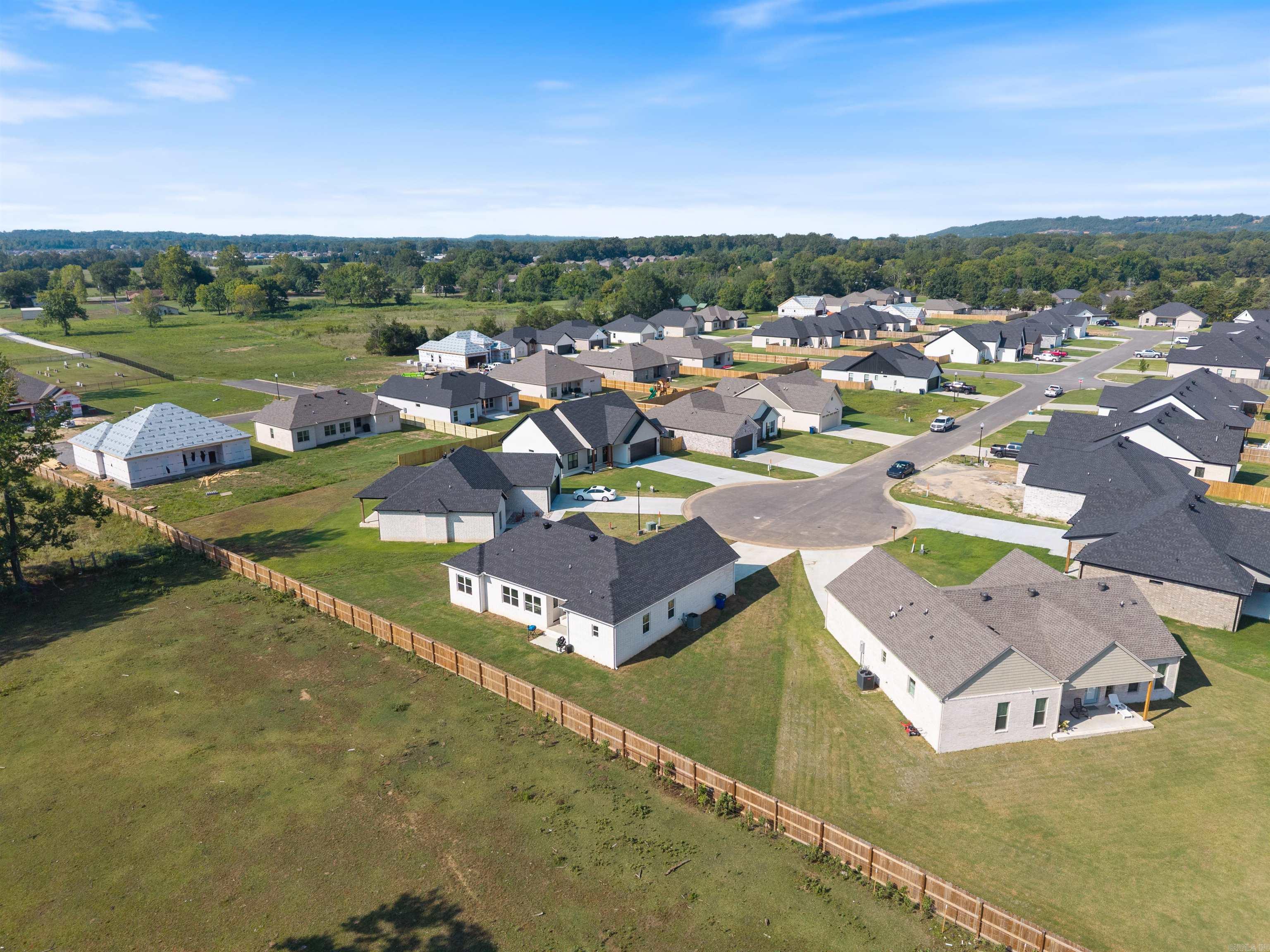 14 Songbird Cv  Greenbrier, AR