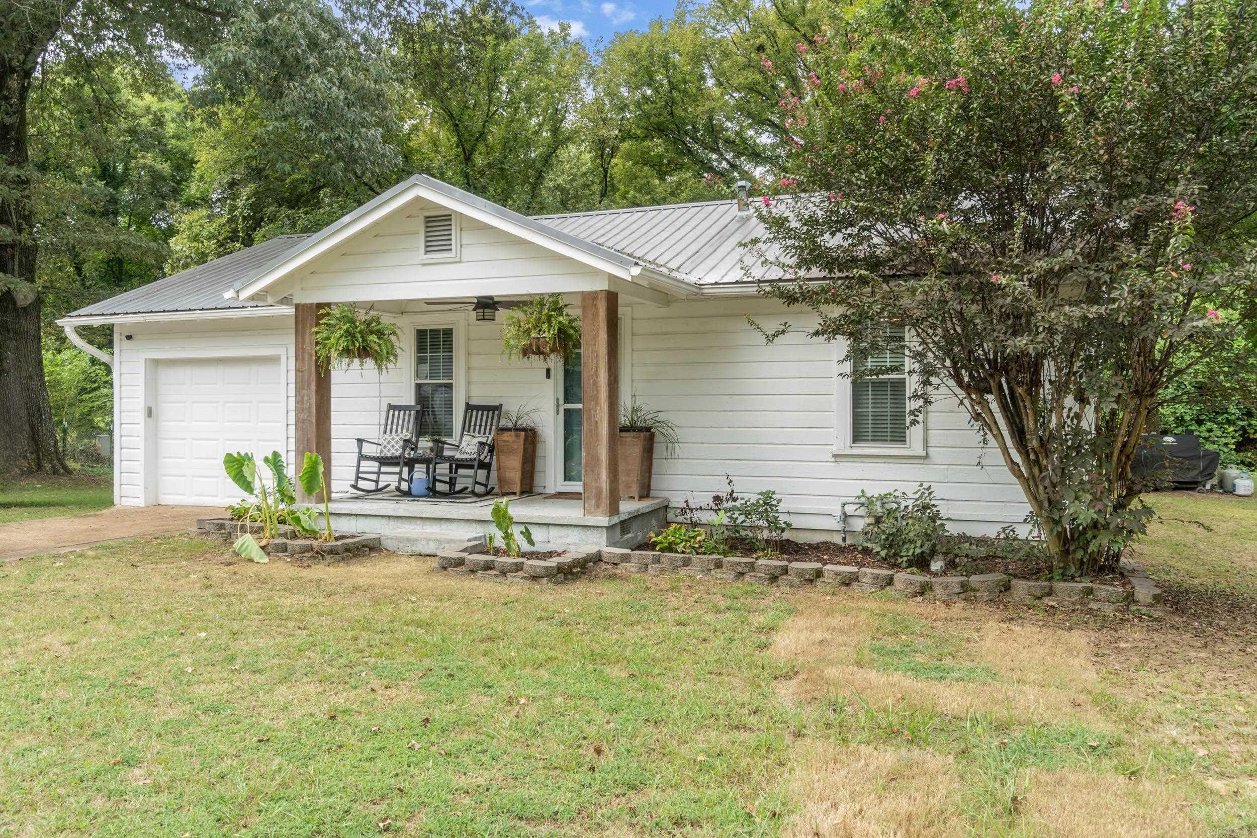 407 Harrison St.  Judsonia, AR