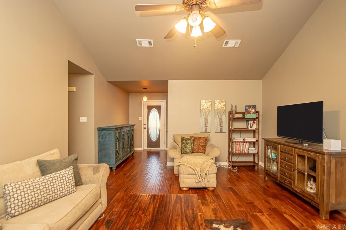 180 Sunset Dr  North Little Rock, AR