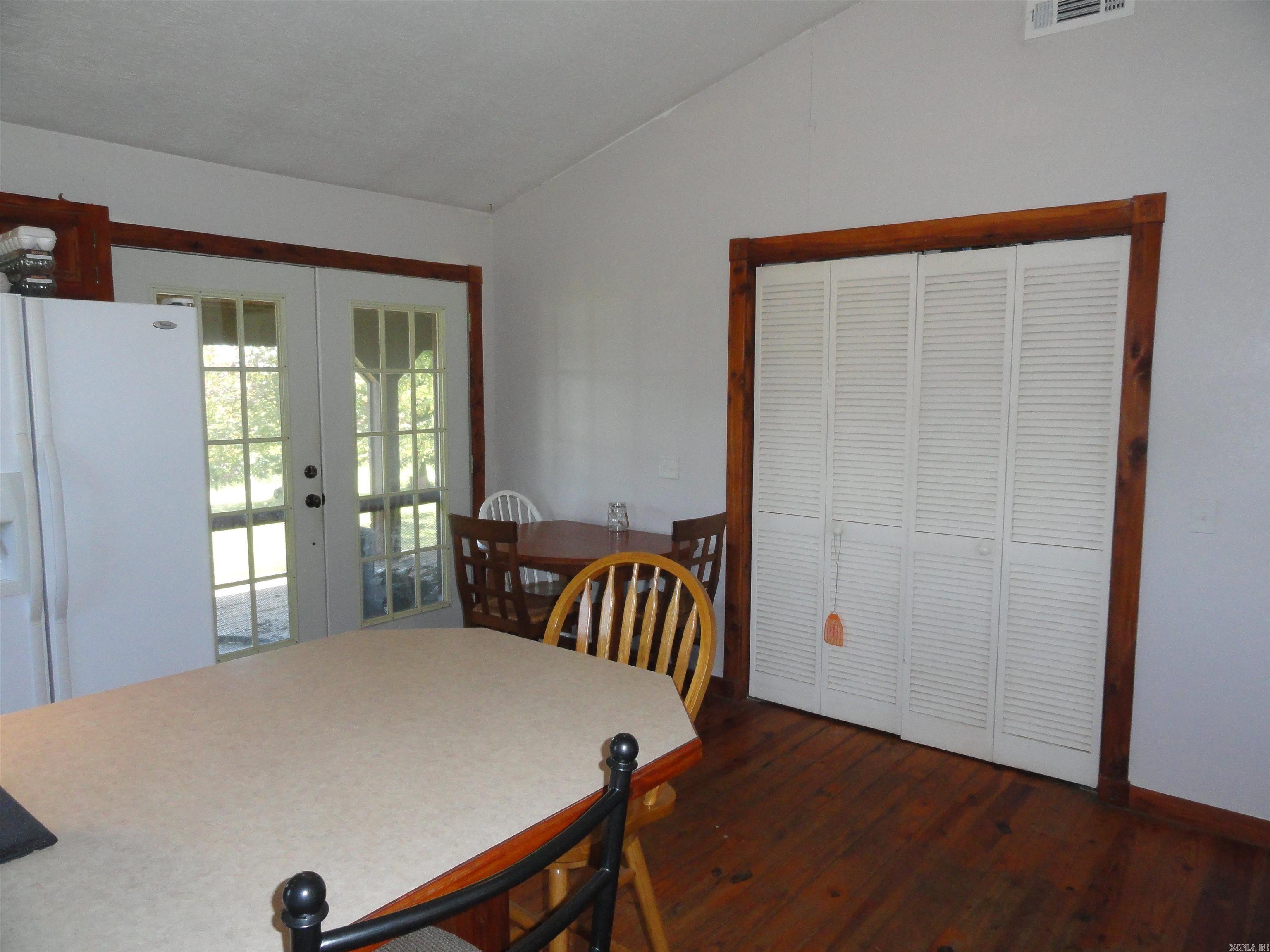 878 Harry Brown  Leslie, AR