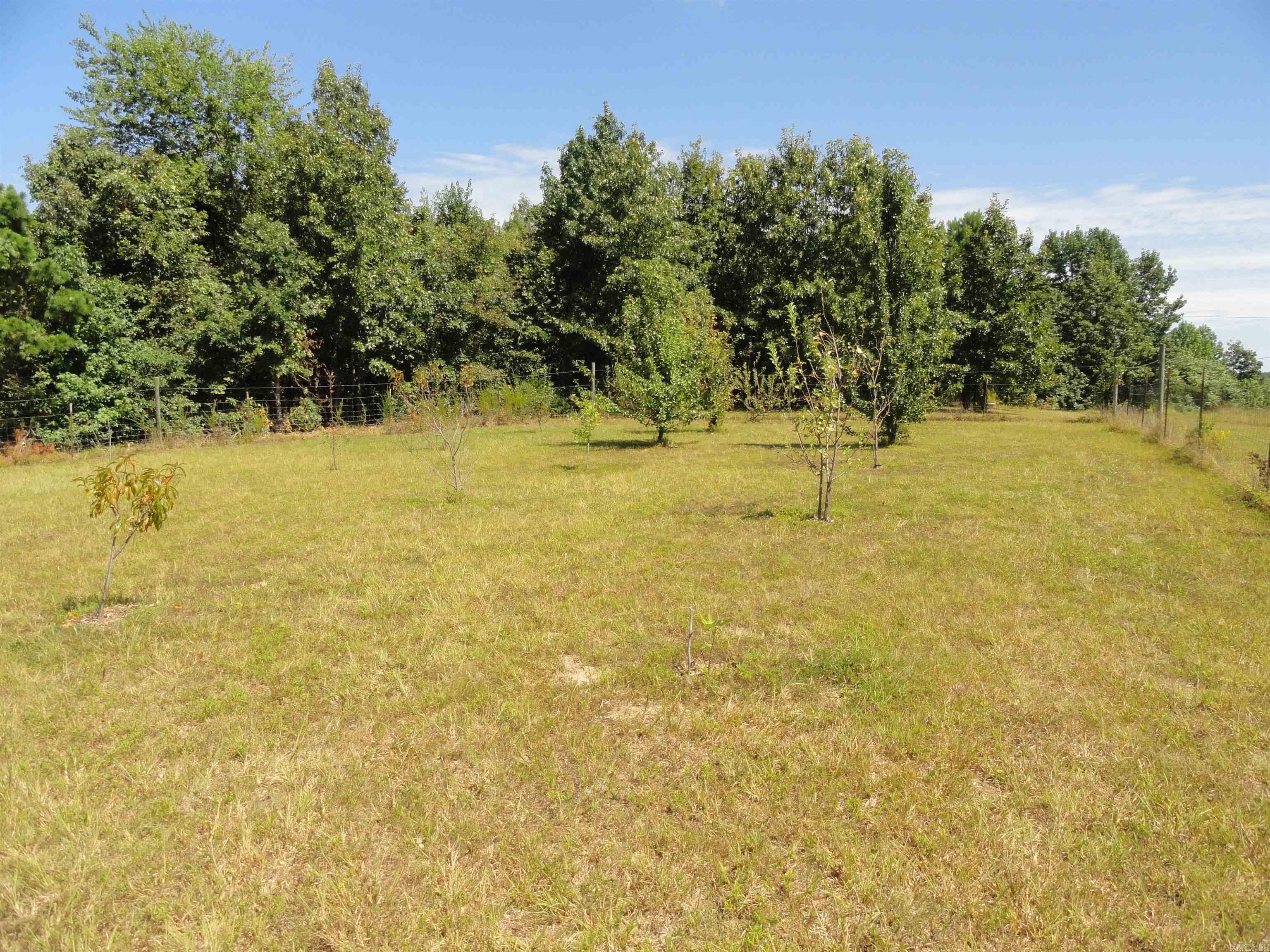 878 Harry Brown  Leslie, AR