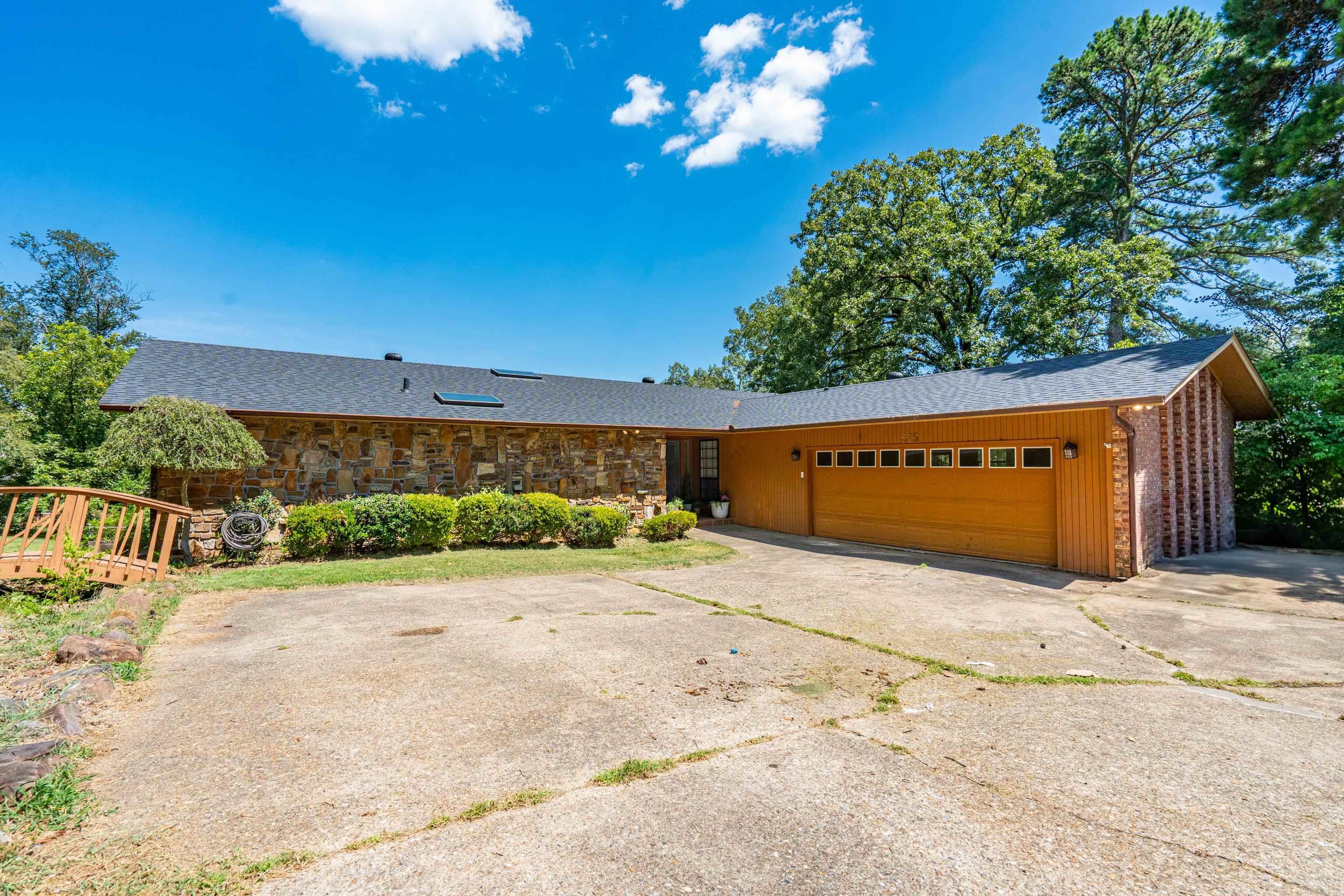 615 Ridgeview  Hot Springs, AR