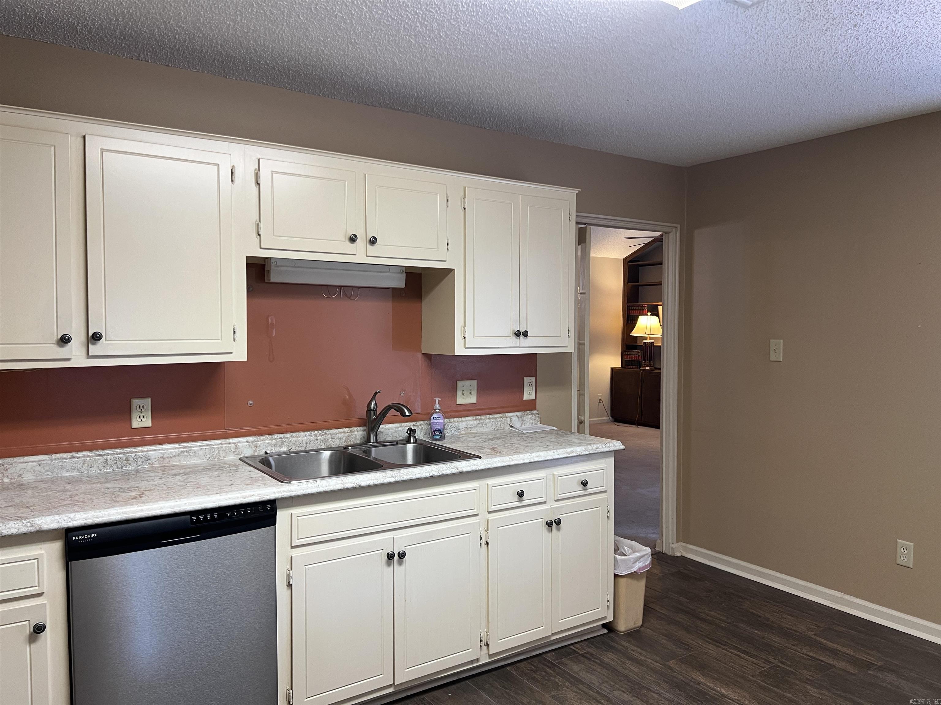 11 Summerset Place  Pine Bluff, AR
