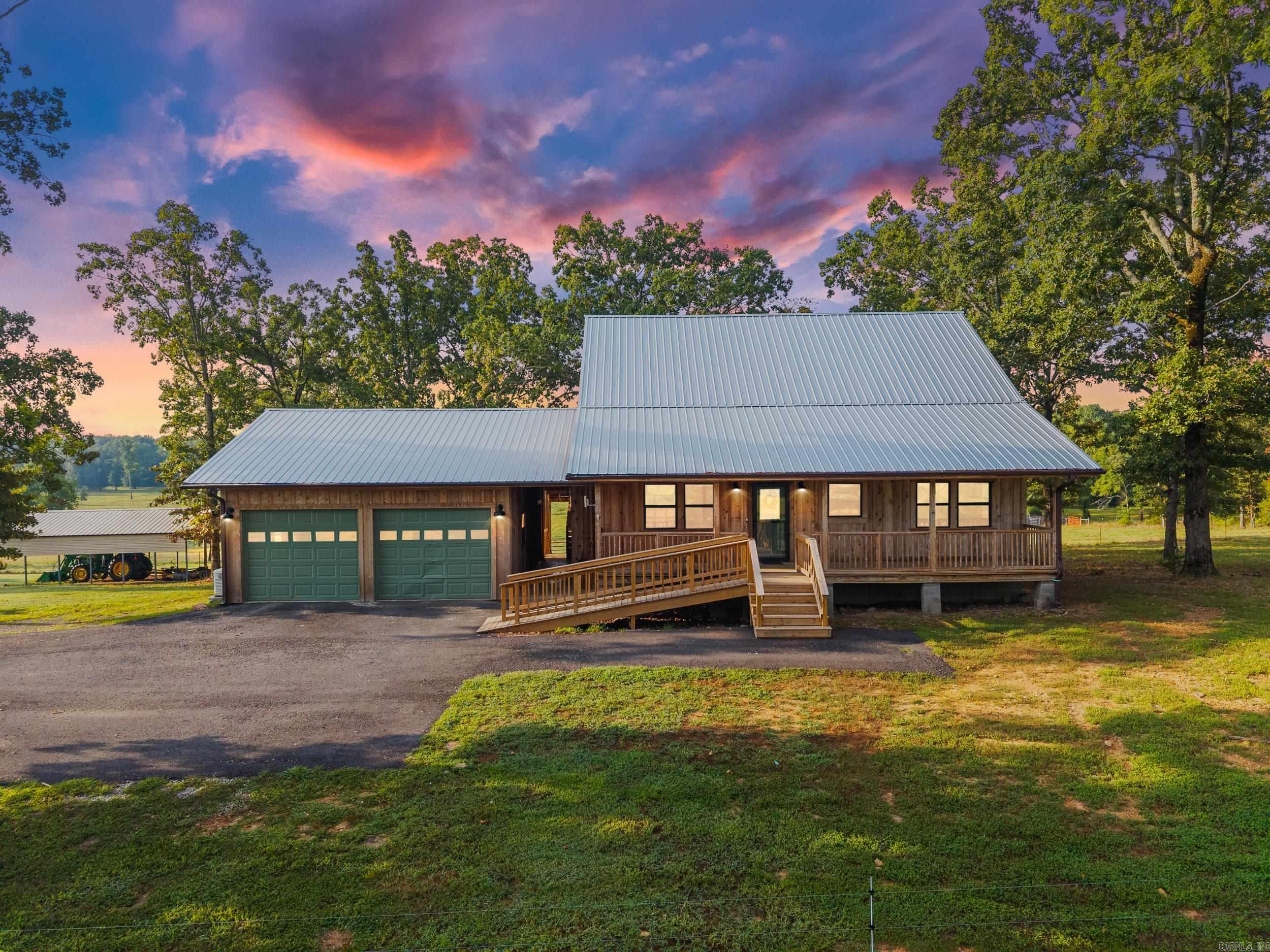 203 Marcus Hill  Enola, AR