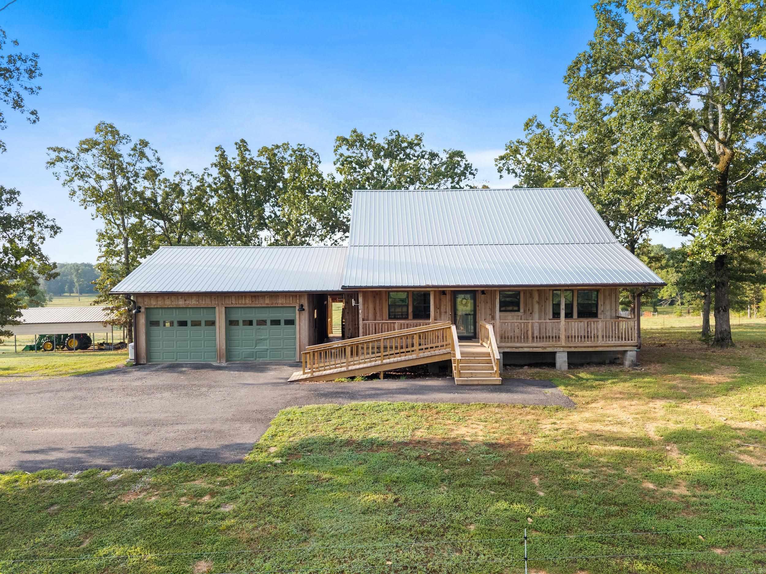 203 Marcus Hill  Enola, AR