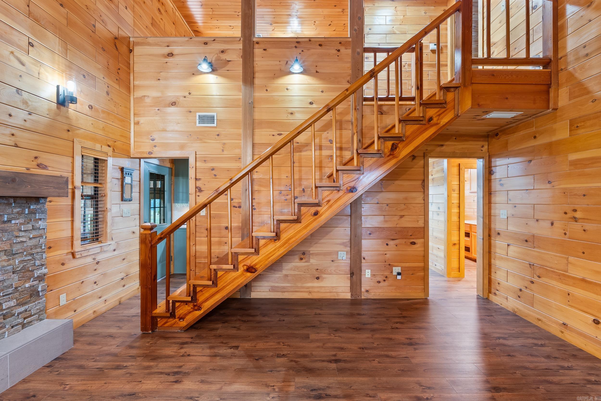 203 Marcus Hill  Enola, AR