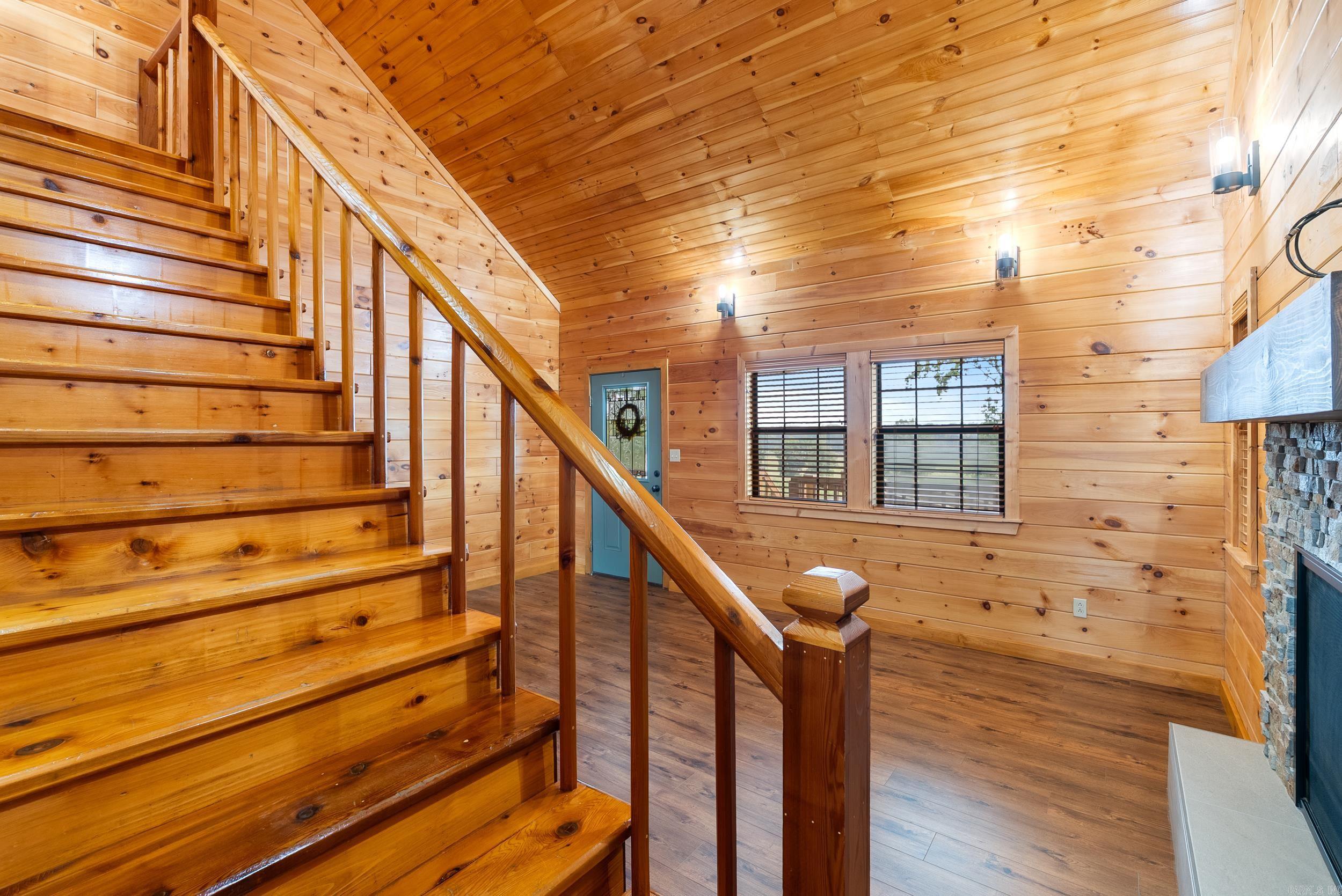 203 Marcus Hill  Enola, AR