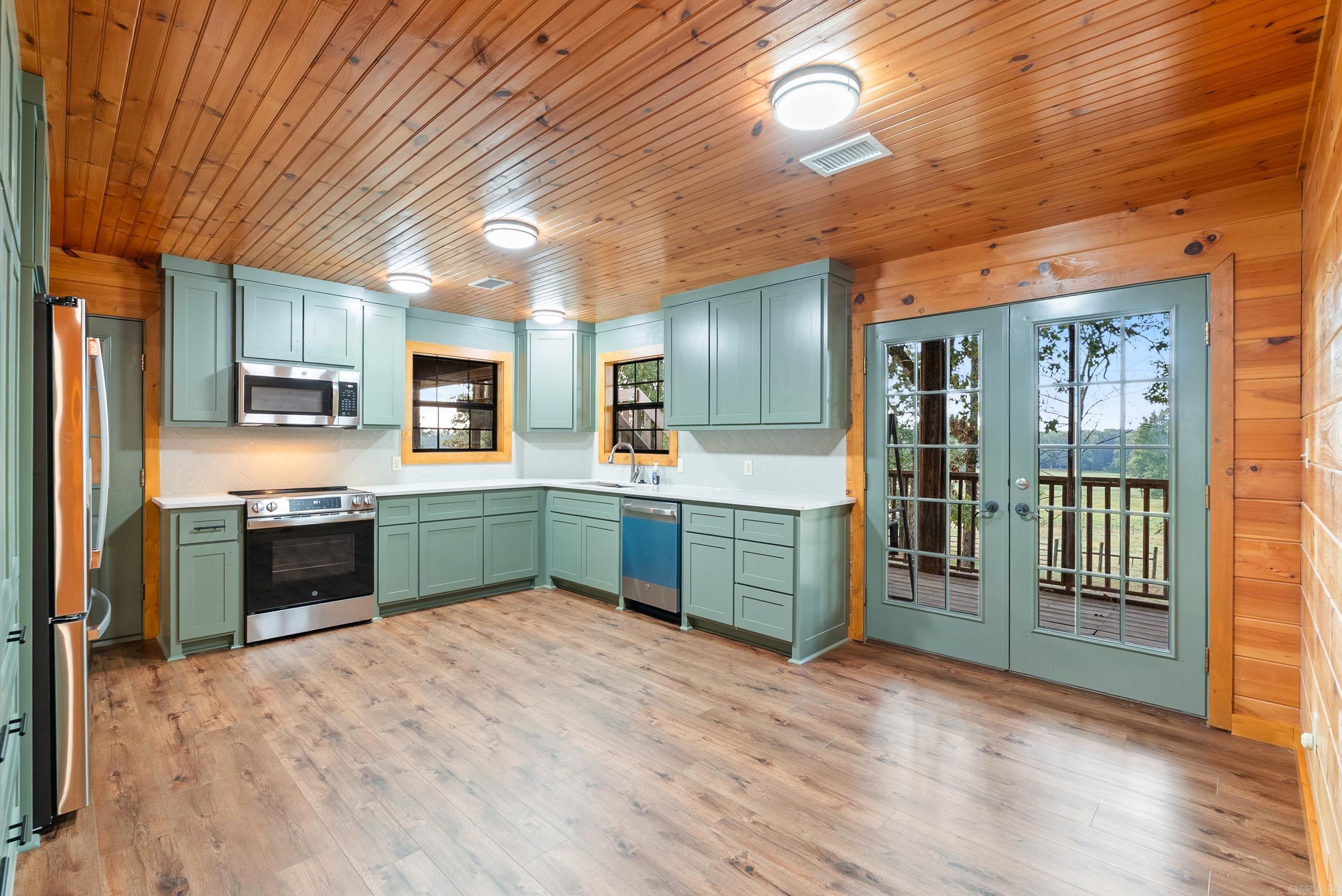 203 Marcus Hill  Enola, AR