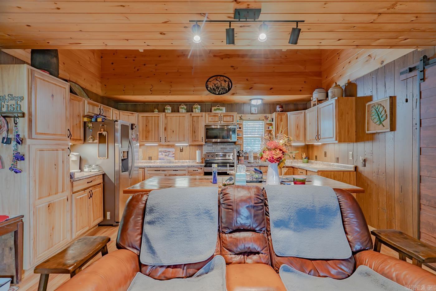 7135 Highway 124  Quitman, AR