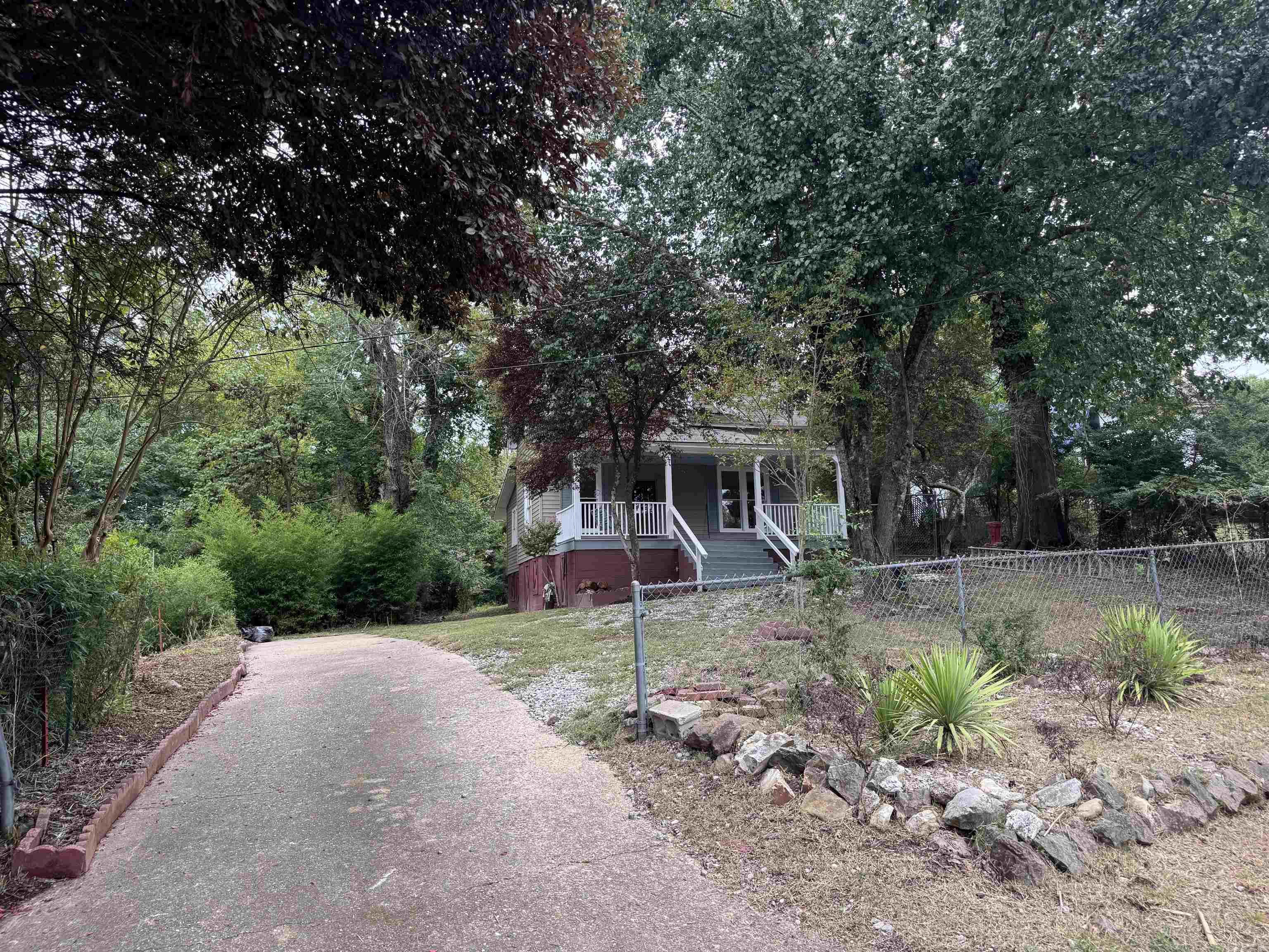 209 Elizabeth  Hot Springs, AR