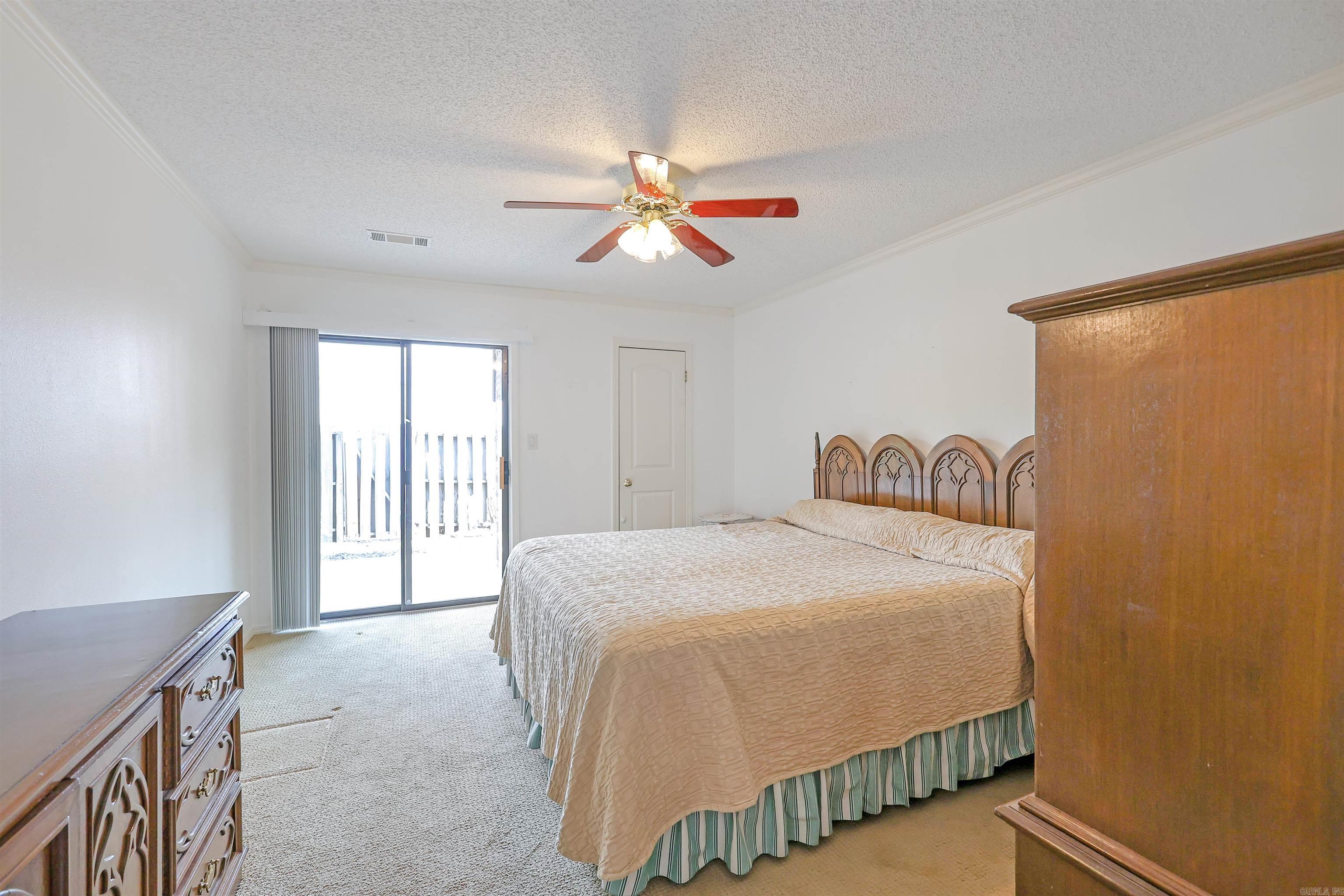 124 CORPORATE  Hot Springs, AR