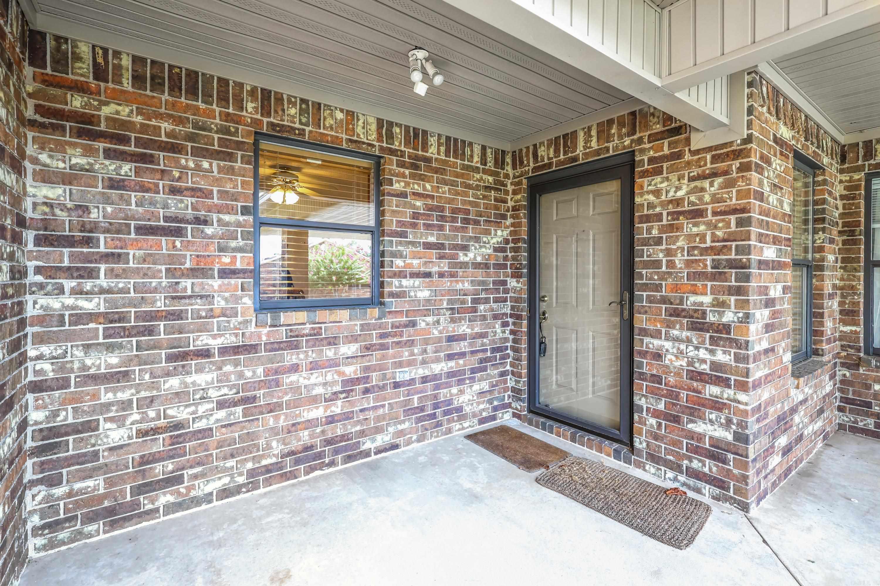 124 CORPORATE  Hot Springs, AR