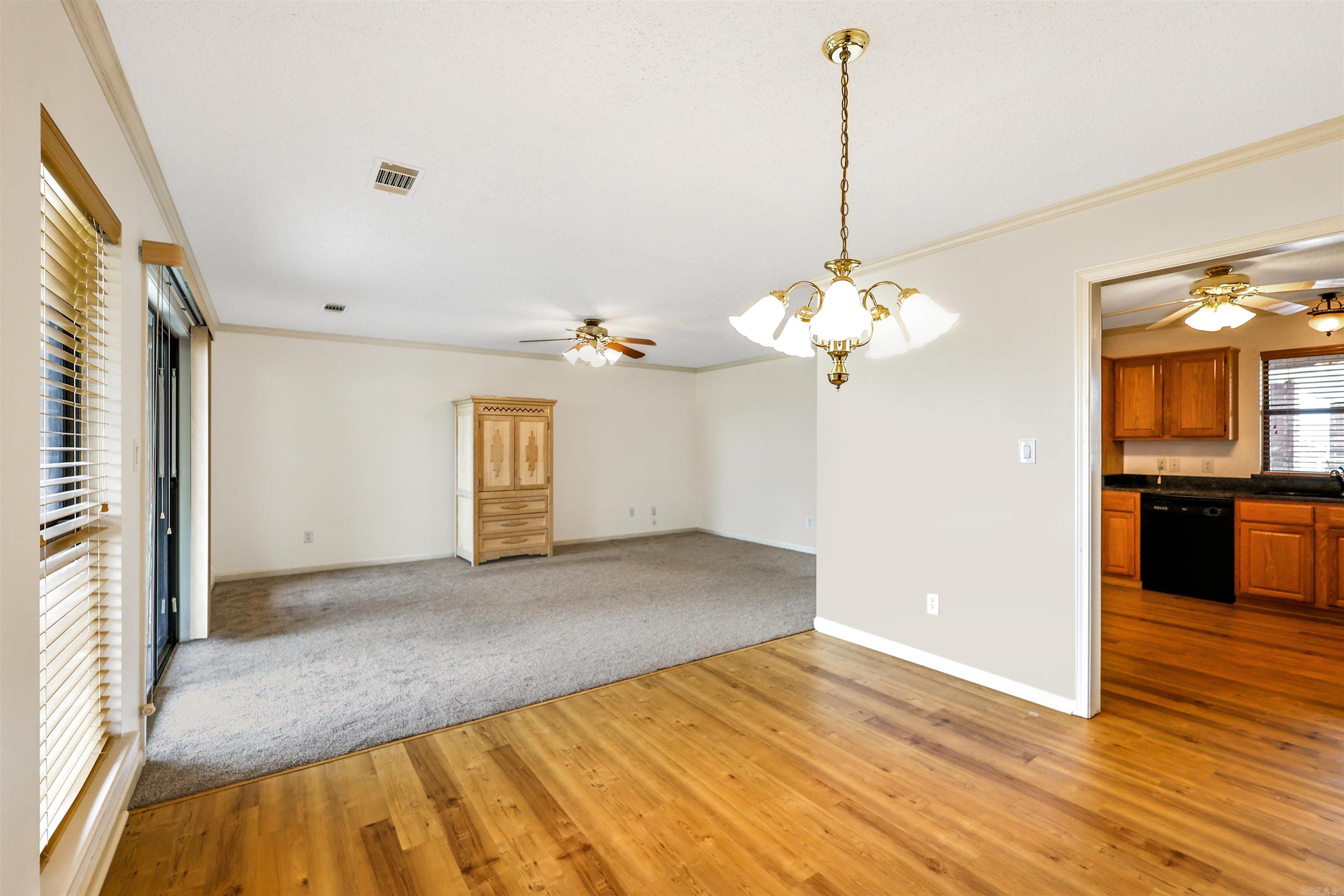 124 CORPORATE  Hot Springs, AR
