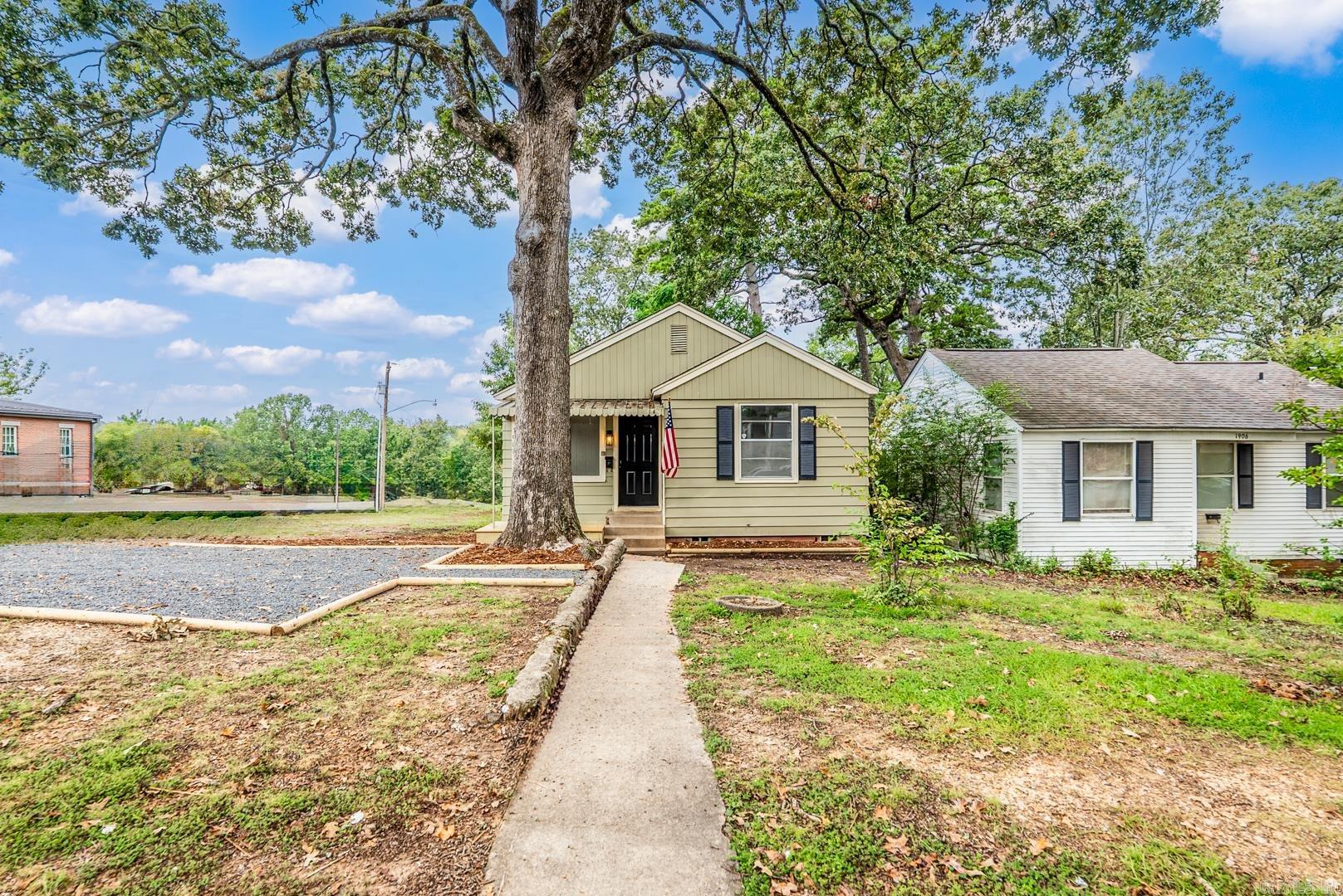 1908 S Pierce  Little Rock, AR