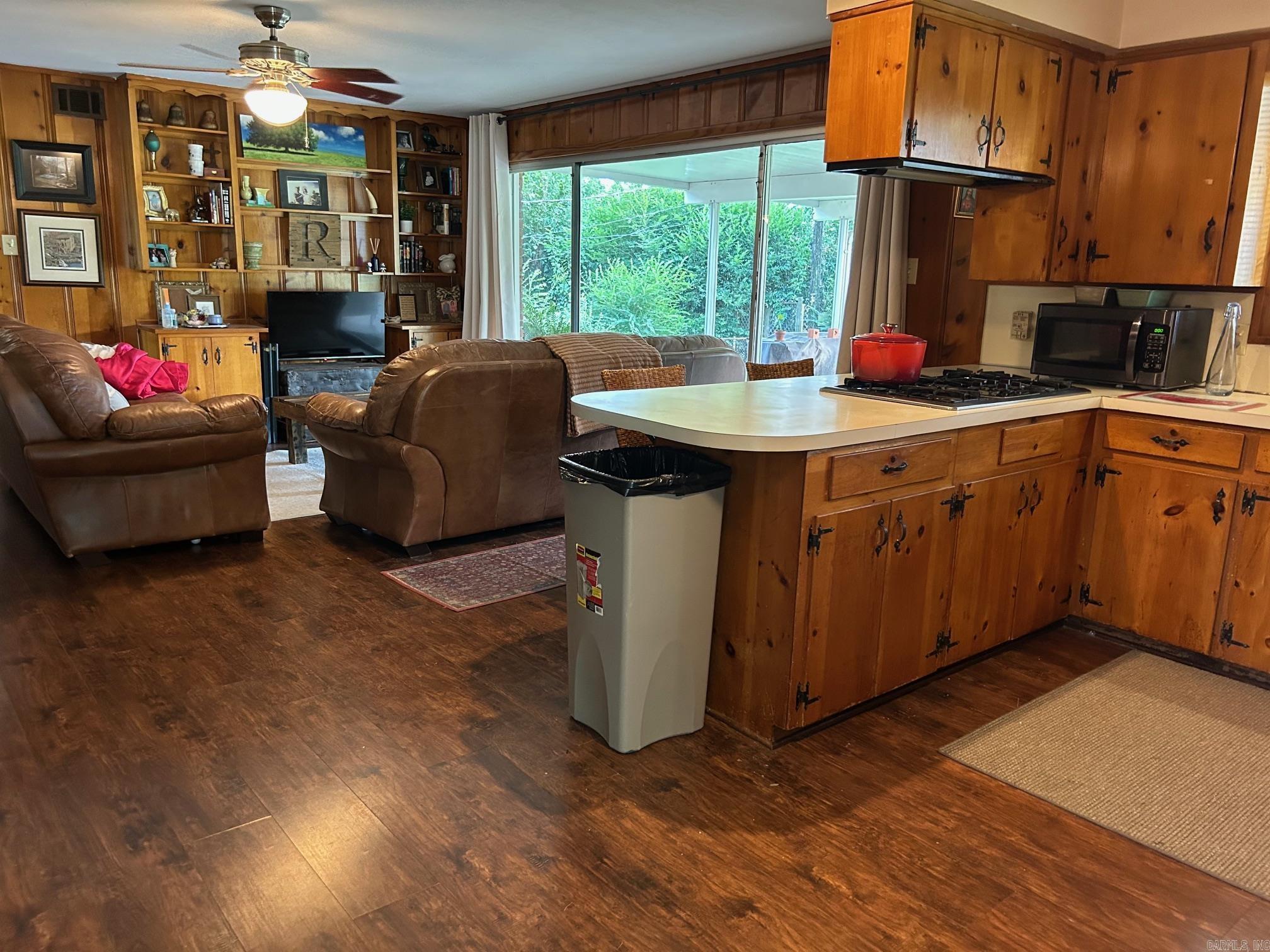 1500 Crestwood  North Little Rock, AR