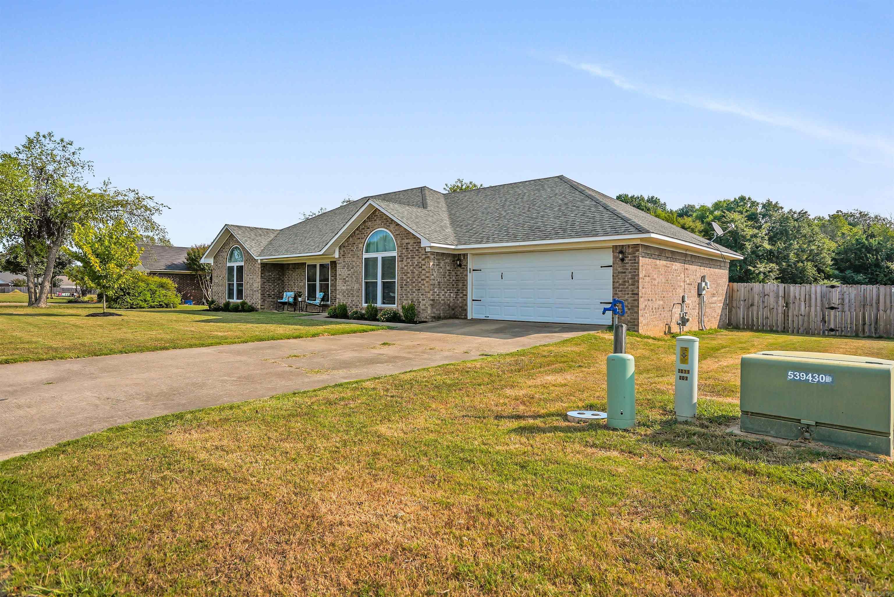 15 Dove Creek  Vilonia, AR