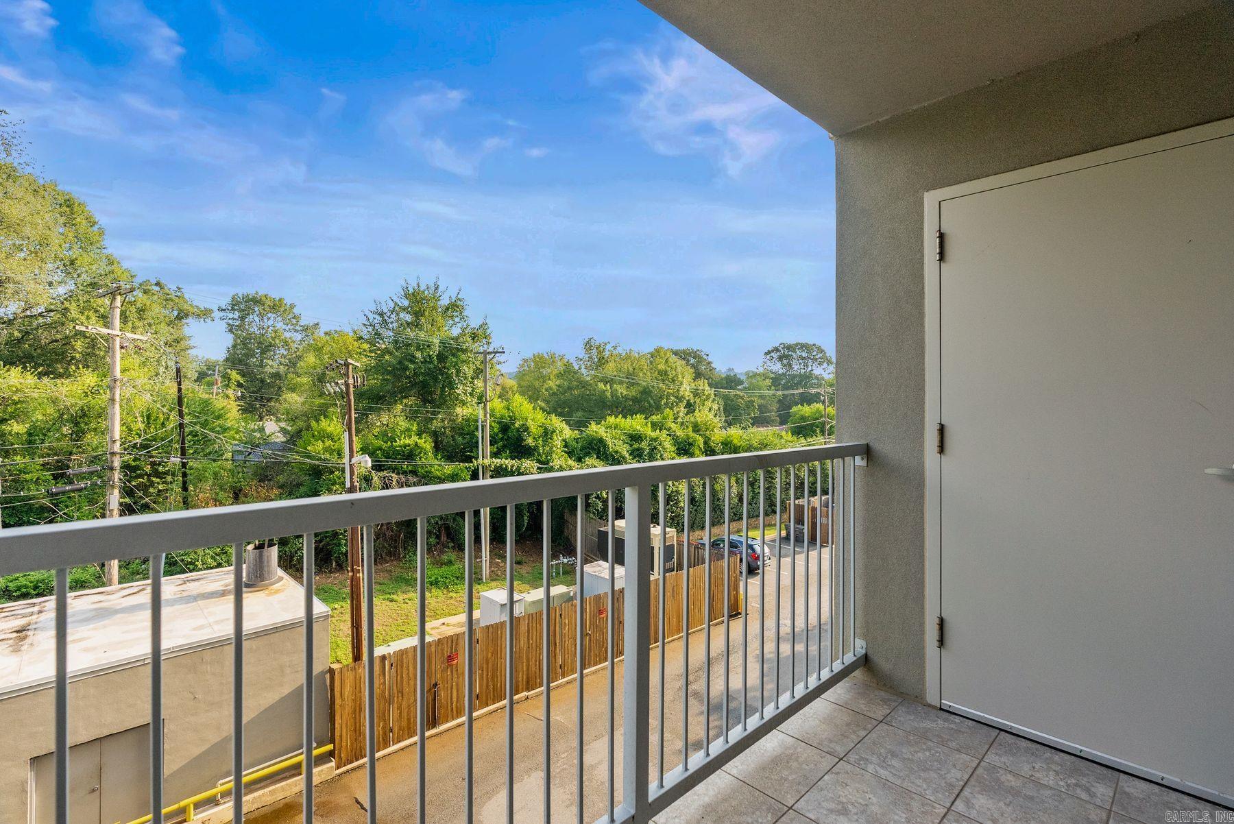 3700 Cantrell Rd #308  Little Rock, AR