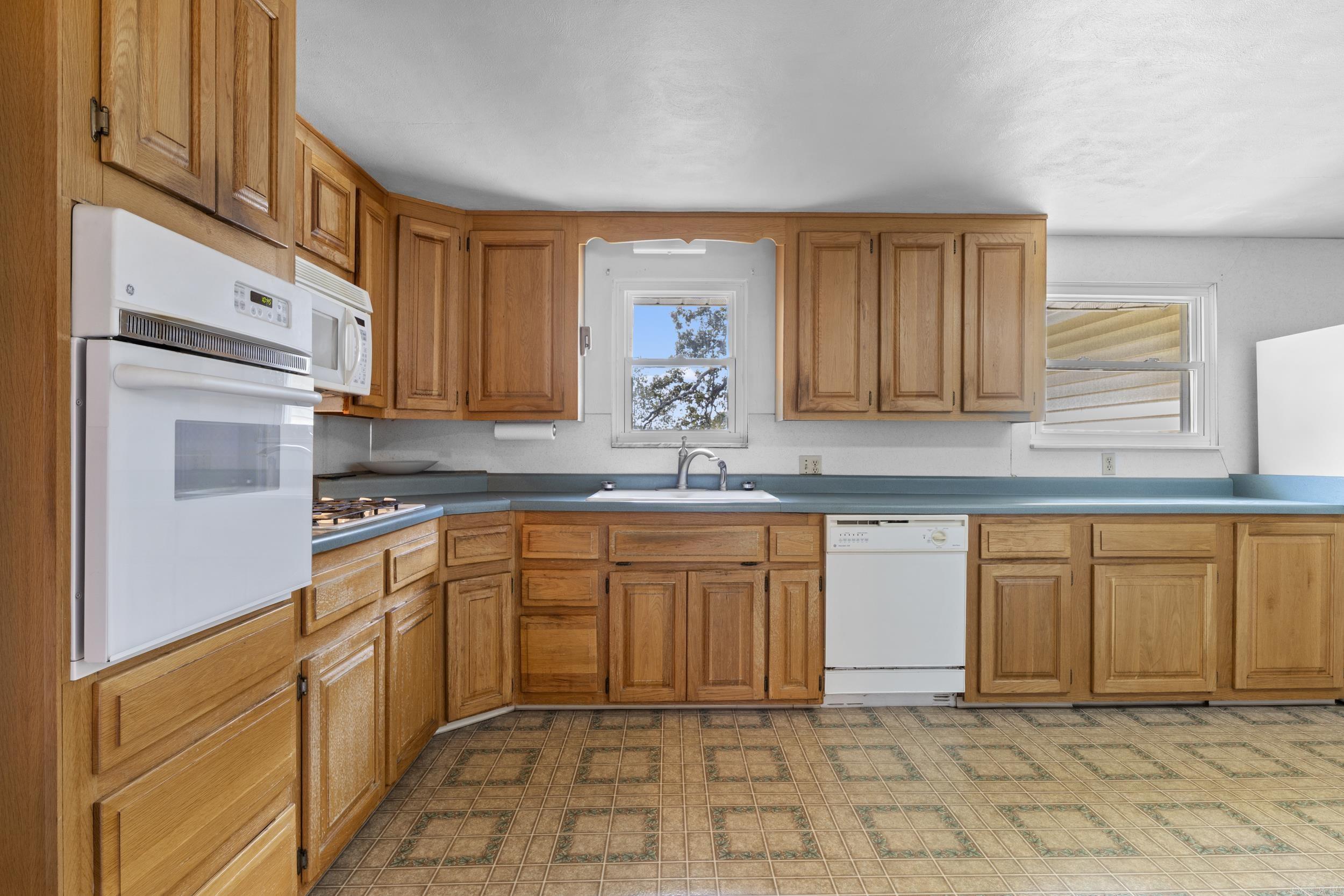 1405 Buzzard Roost  Mountain Home, AR