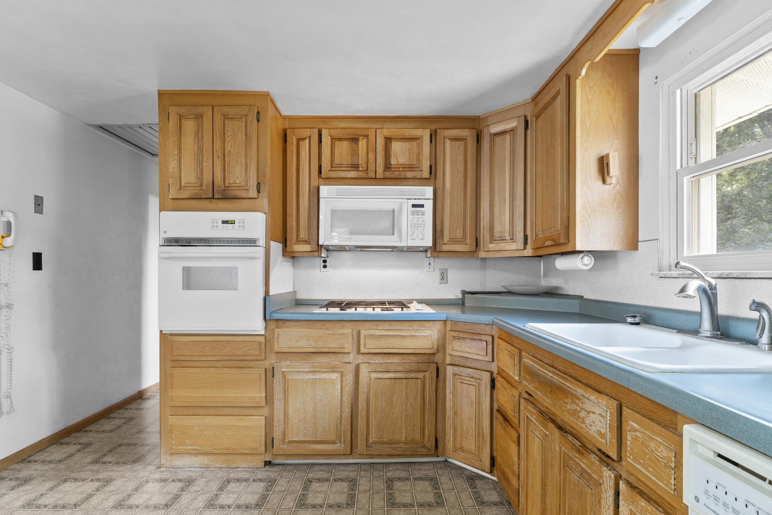 1405 Buzzard Roost  Mountain Home, AR