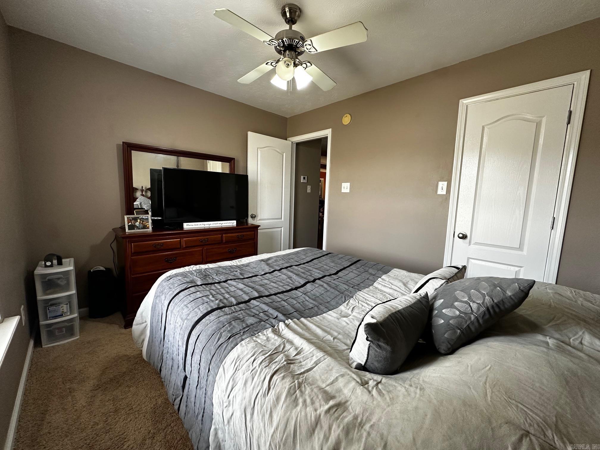 42 Seminole  Austin, AR