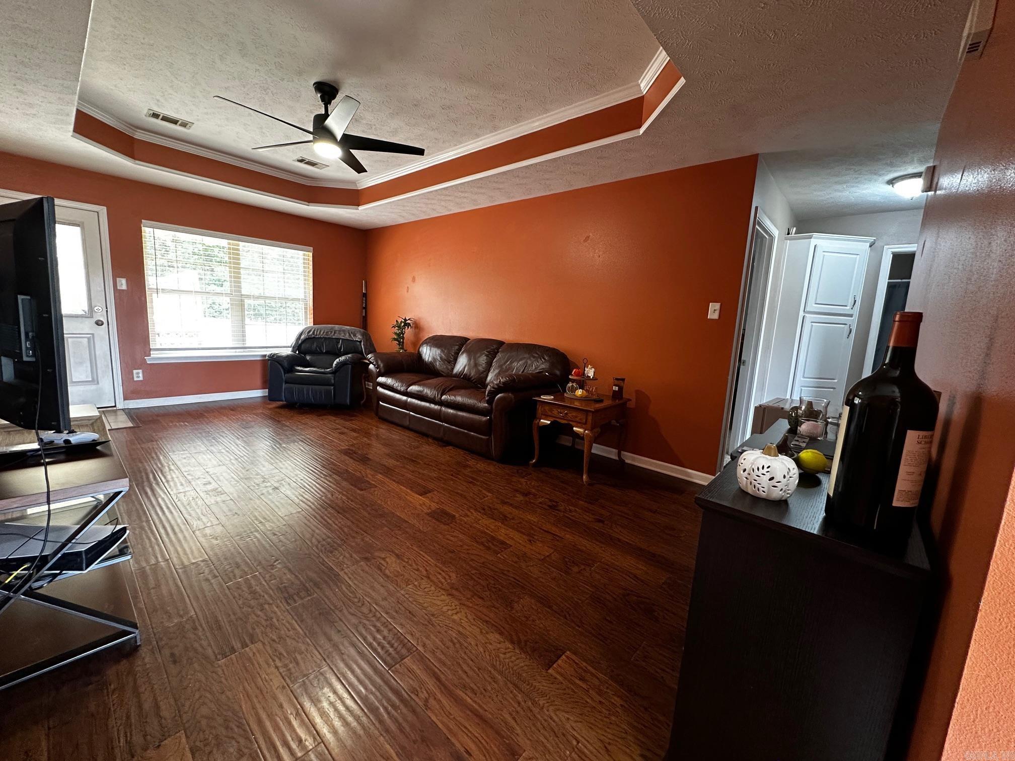 42 Seminole  Austin, AR