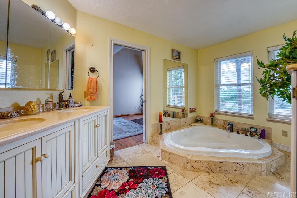 2333 CR 507  Berryville, AR