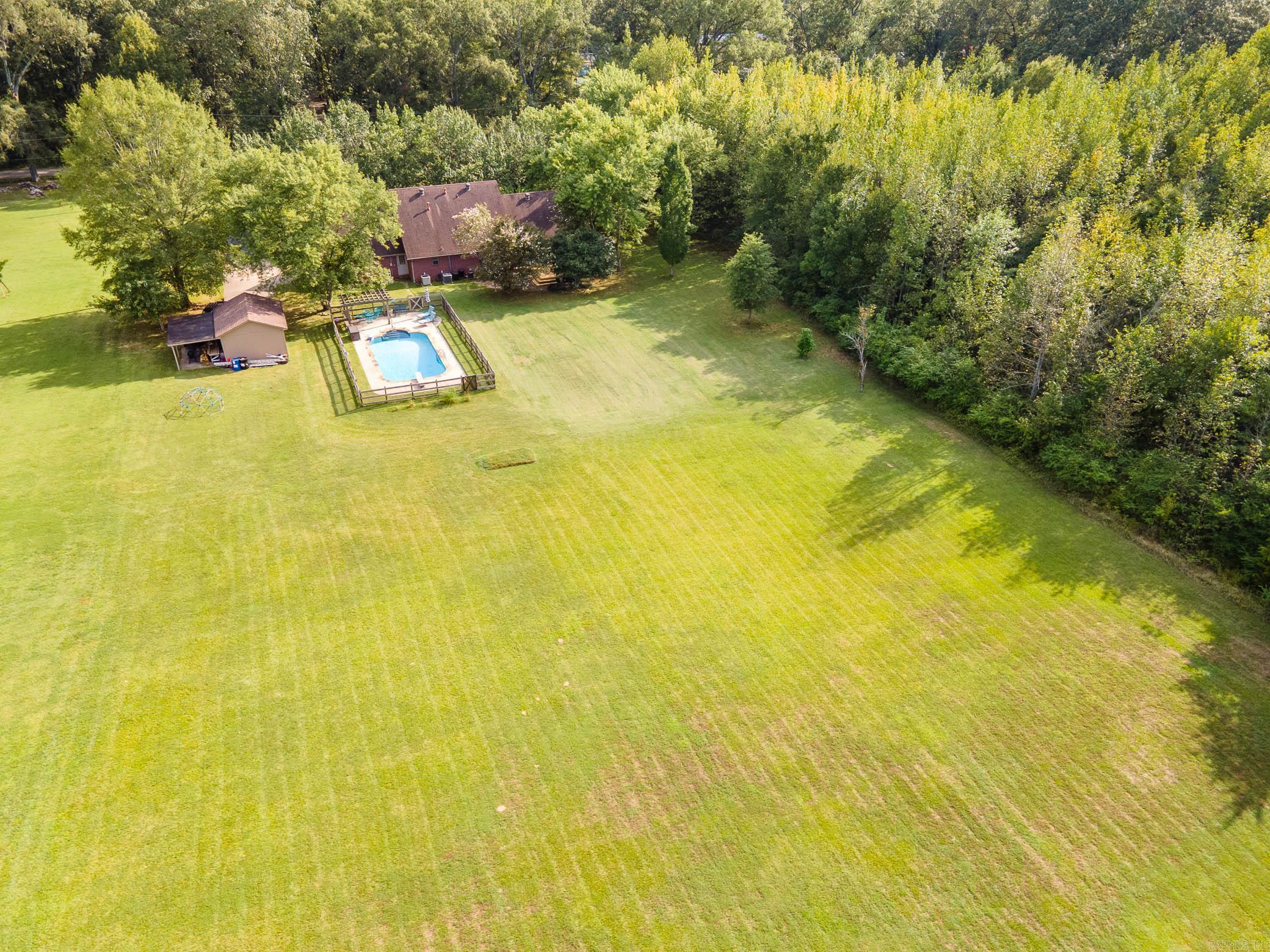 12 Gingerbread  Conway, AR