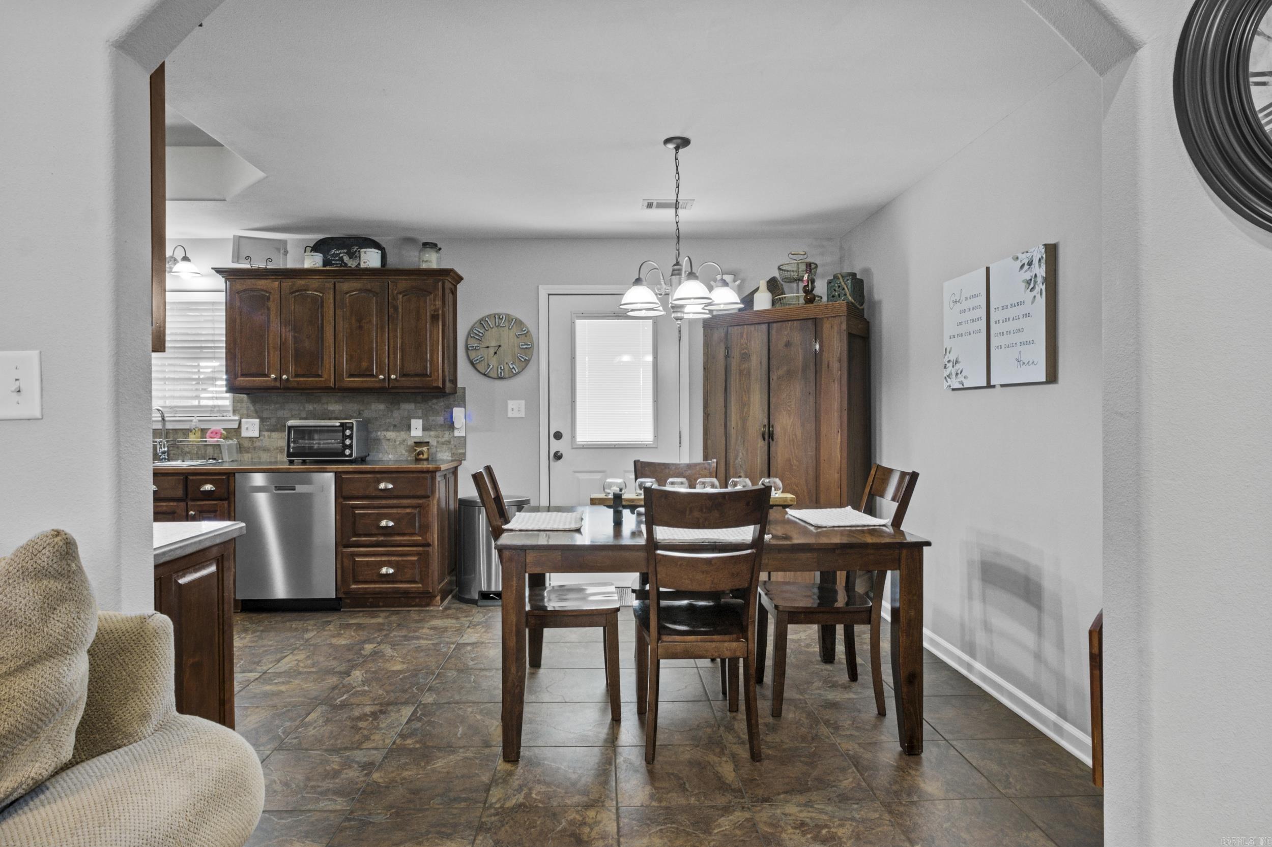 115 Meadowview  Judsonia, AR
