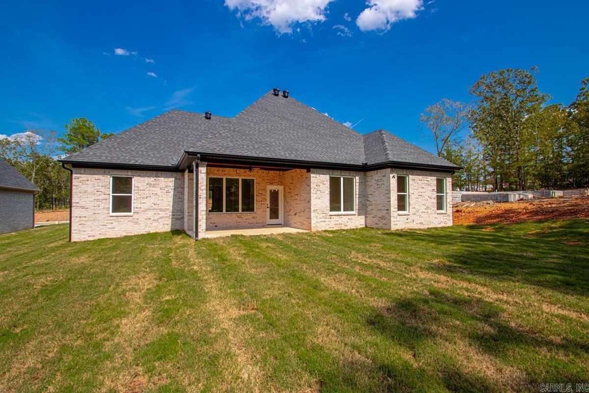 597 Valley Oak Drive  Sherwood, AR