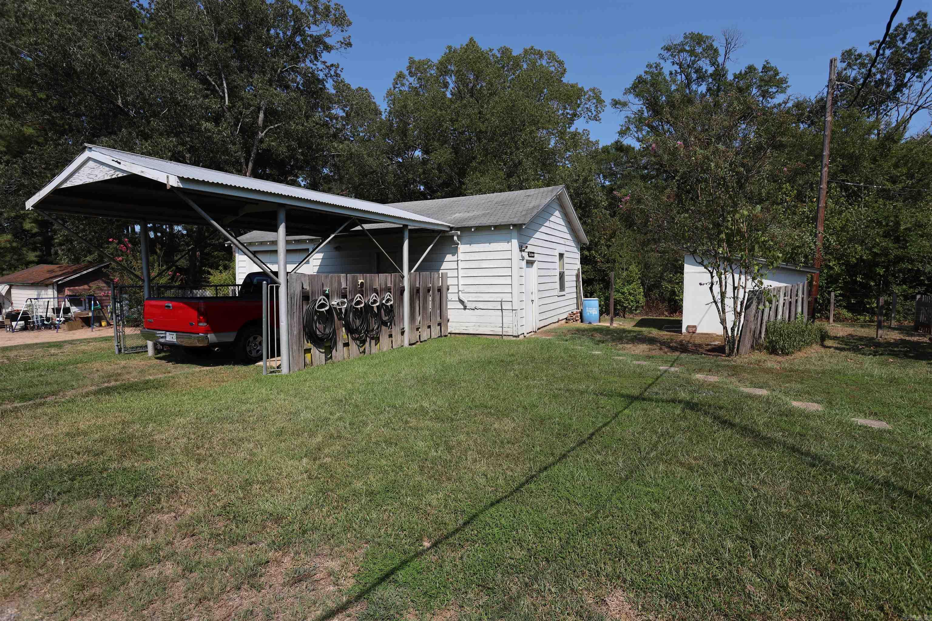 1100 N Charlette  Fordyce, AR