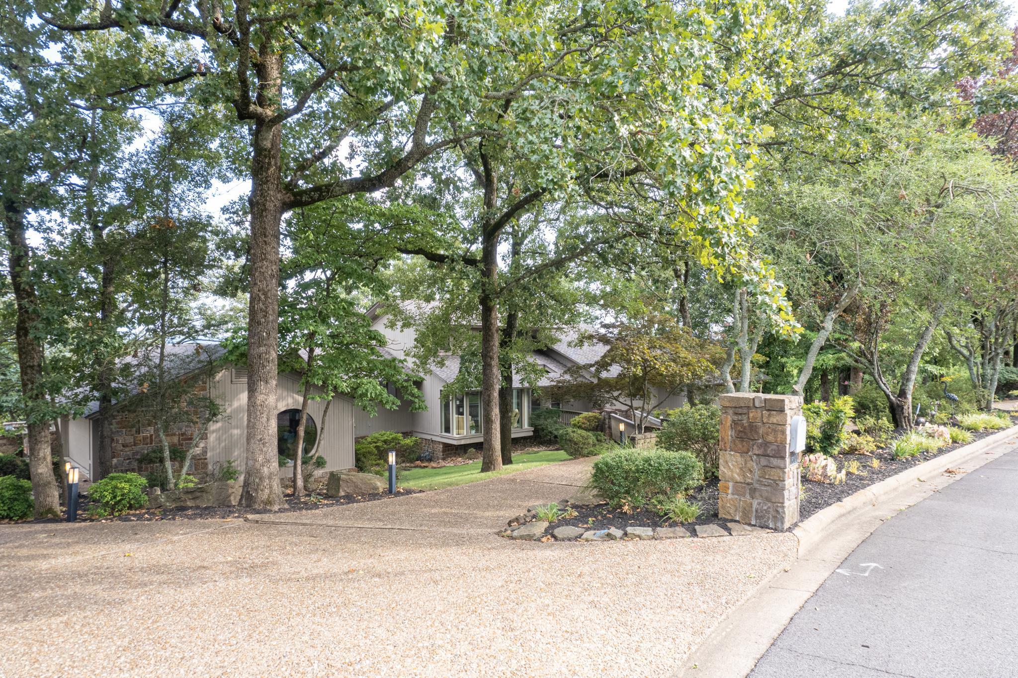 10301 Stoneleige  Fort Smith, AR