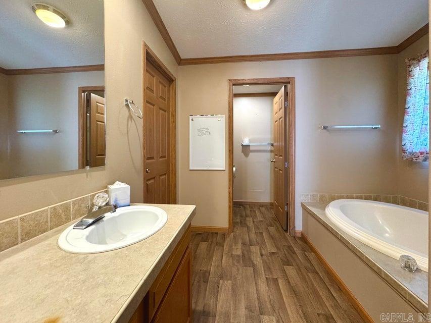 6188 Cord  Newark, AR