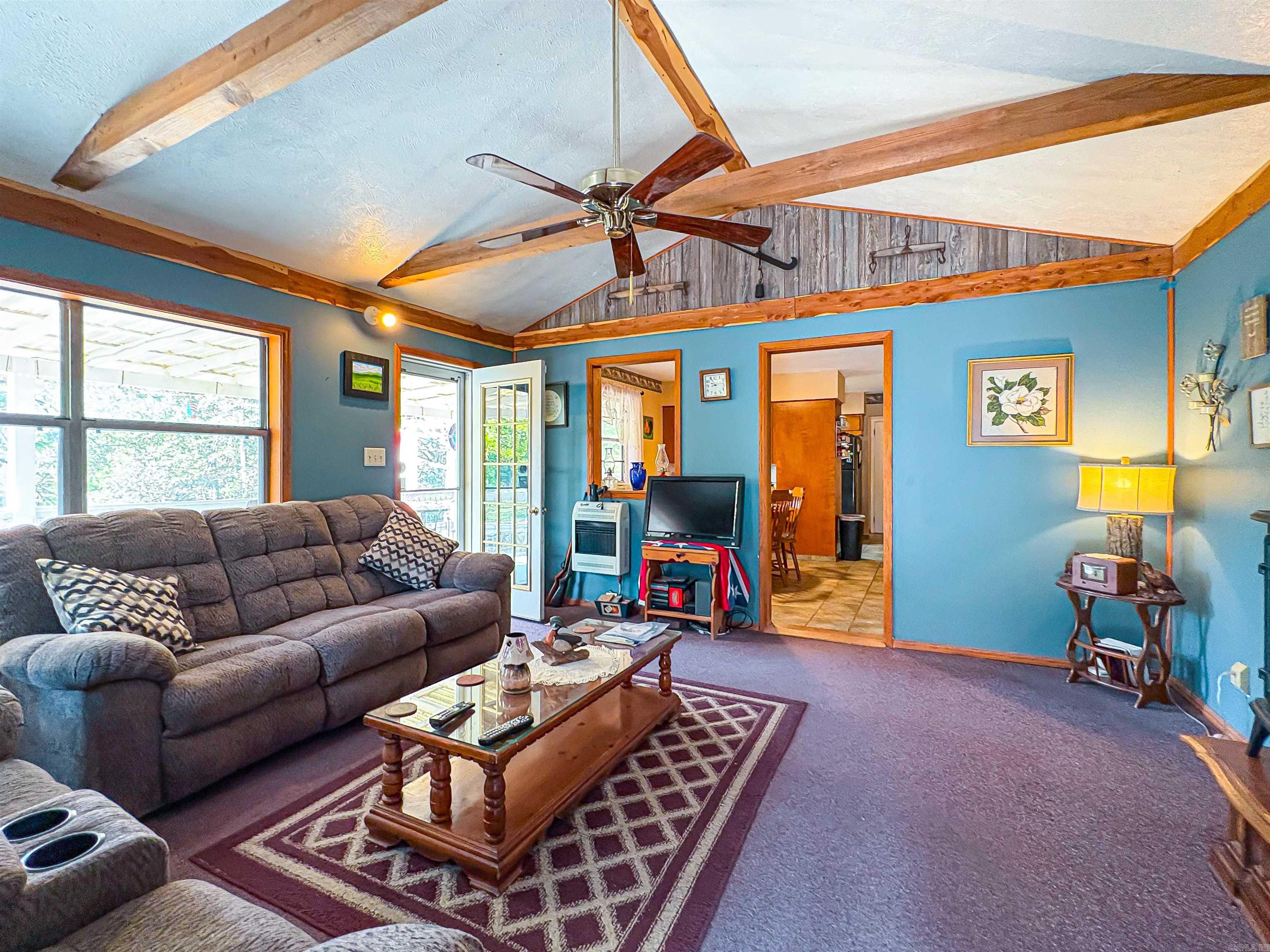 33 Ewe  Yellville, AR