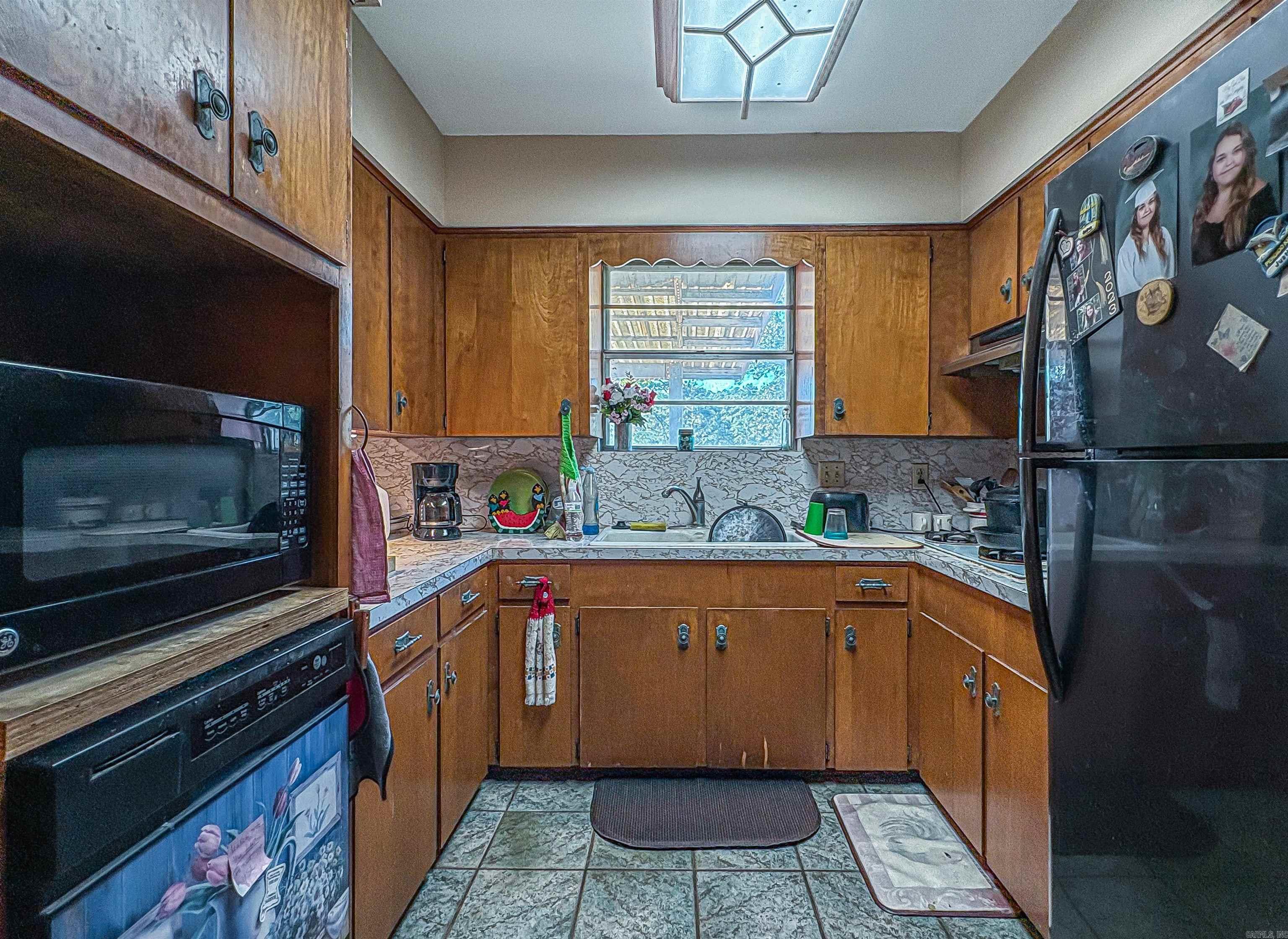 33 Ewe  Yellville, AR