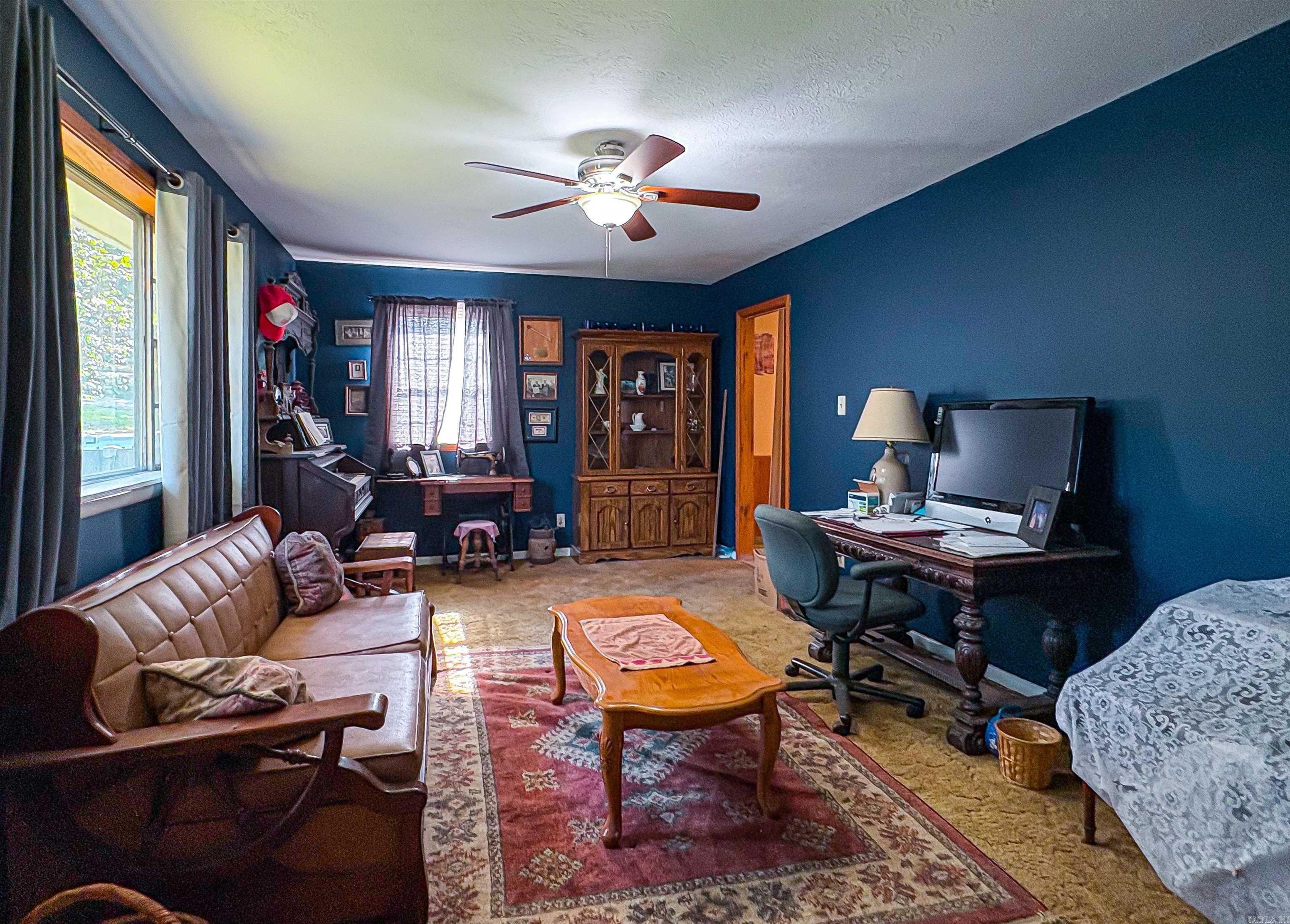 33 Ewe  Yellville, AR