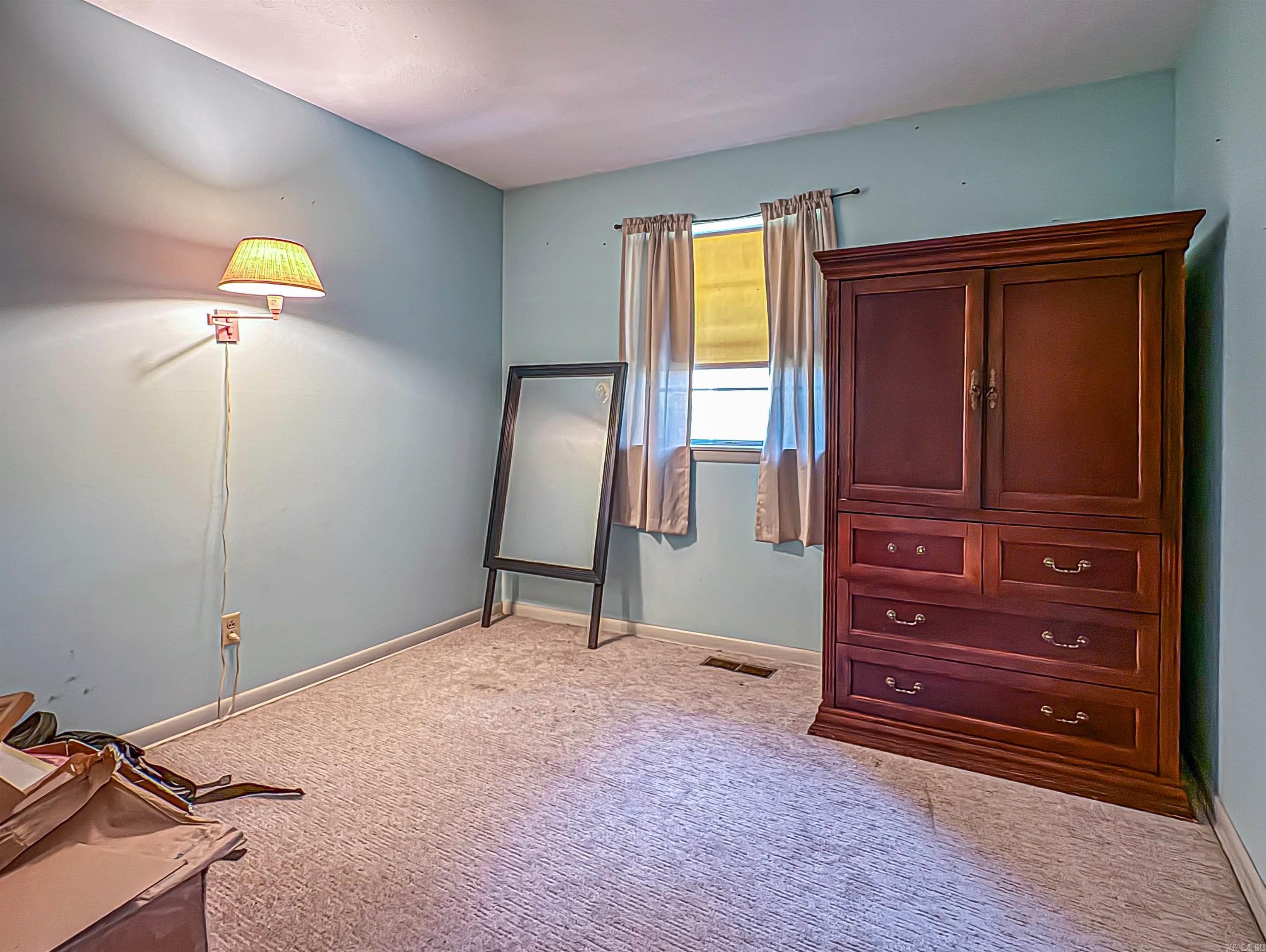 33 Ewe  Yellville, AR